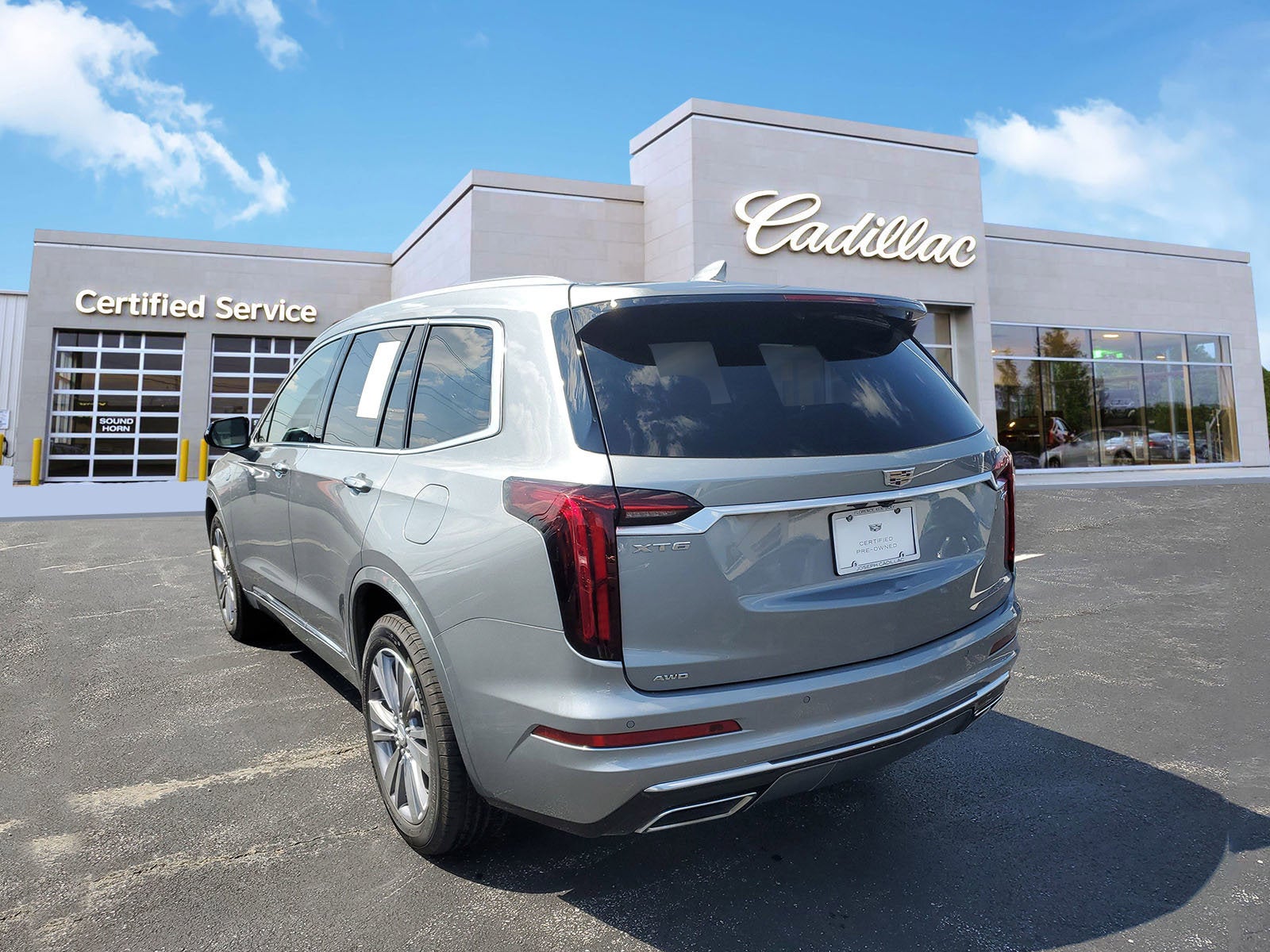 2025 Cadillac XT6 Premium Luxury