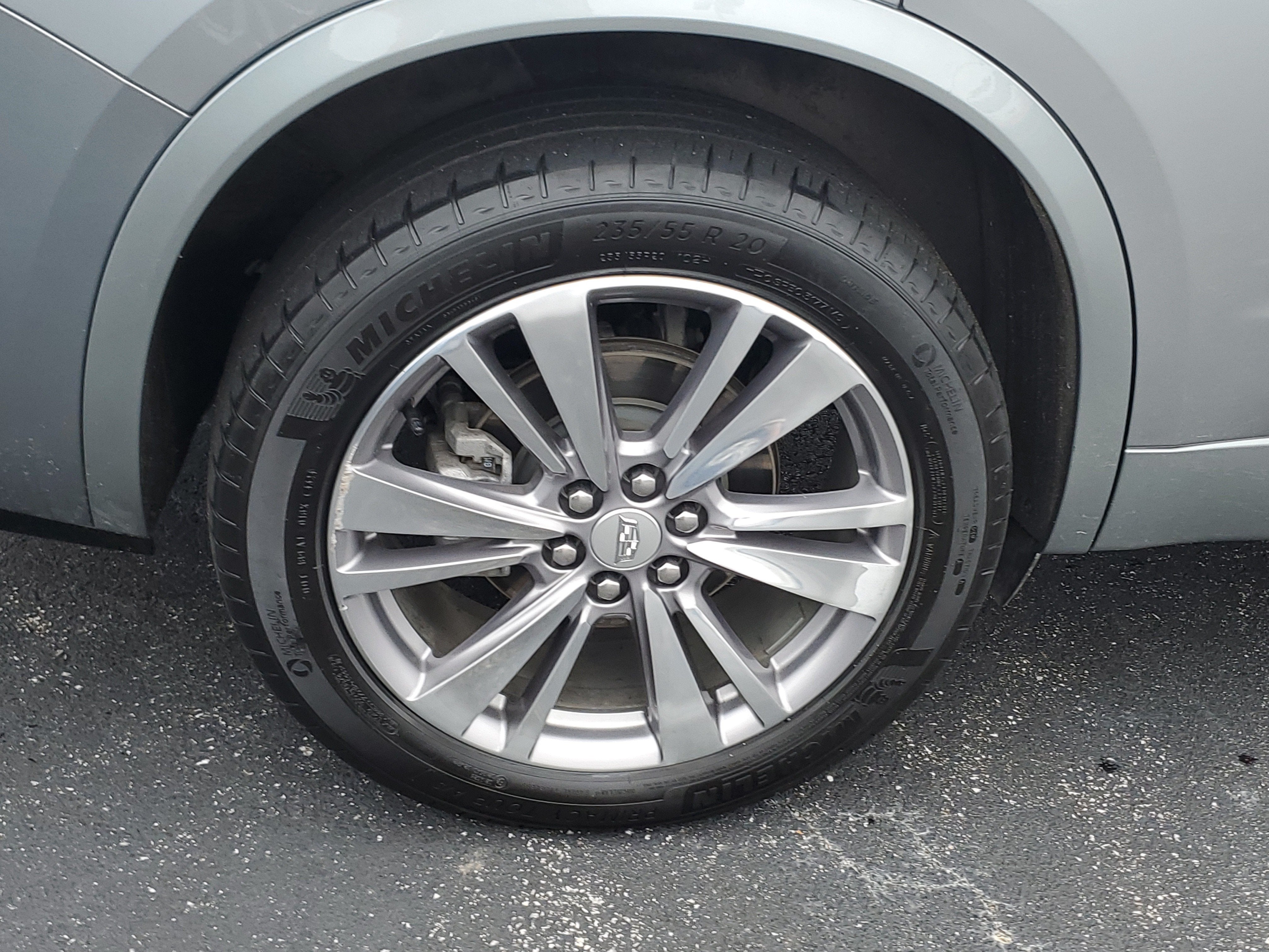 2025 Cadillac XT6 Premium Luxury