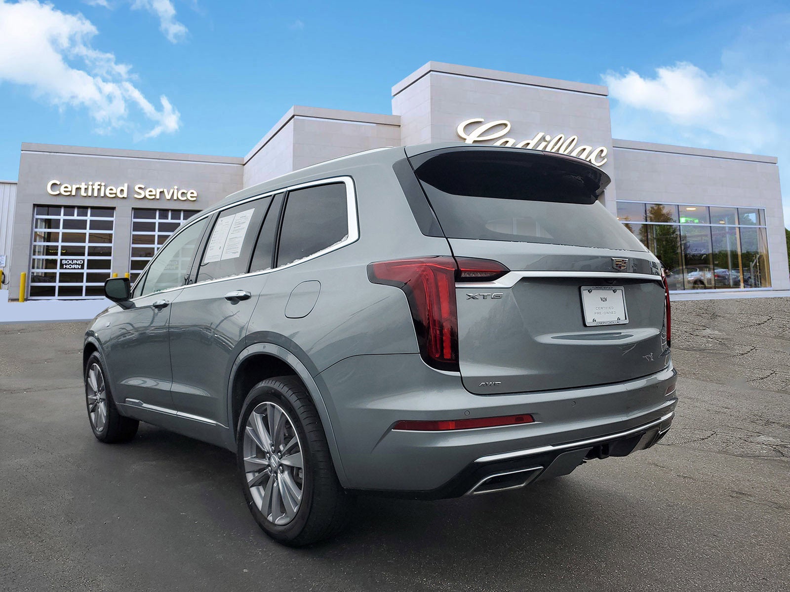 2023 Cadillac XT6 Premium Luxury