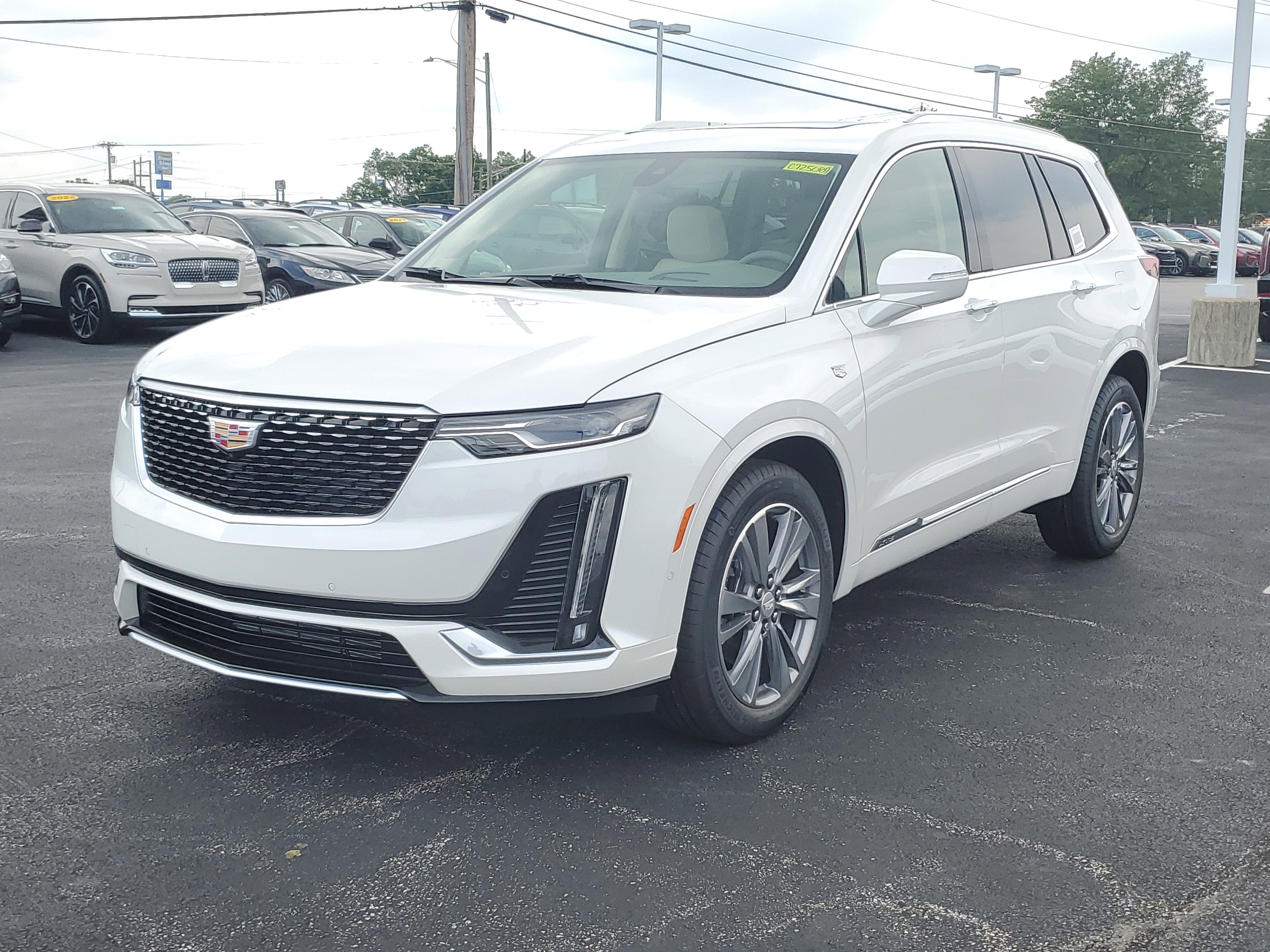 2025 Cadillac XT6 Premium Luxury