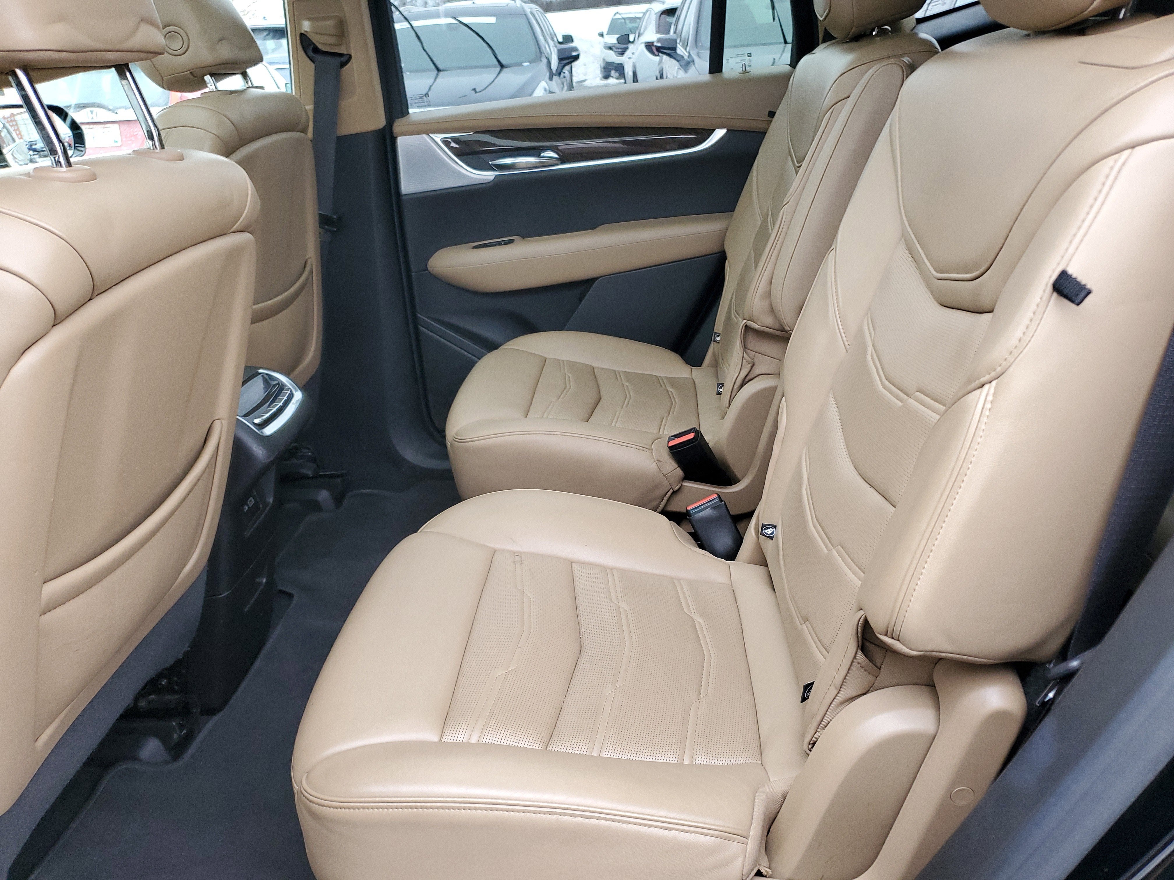 2020 Cadillac XT6 Premium Luxury