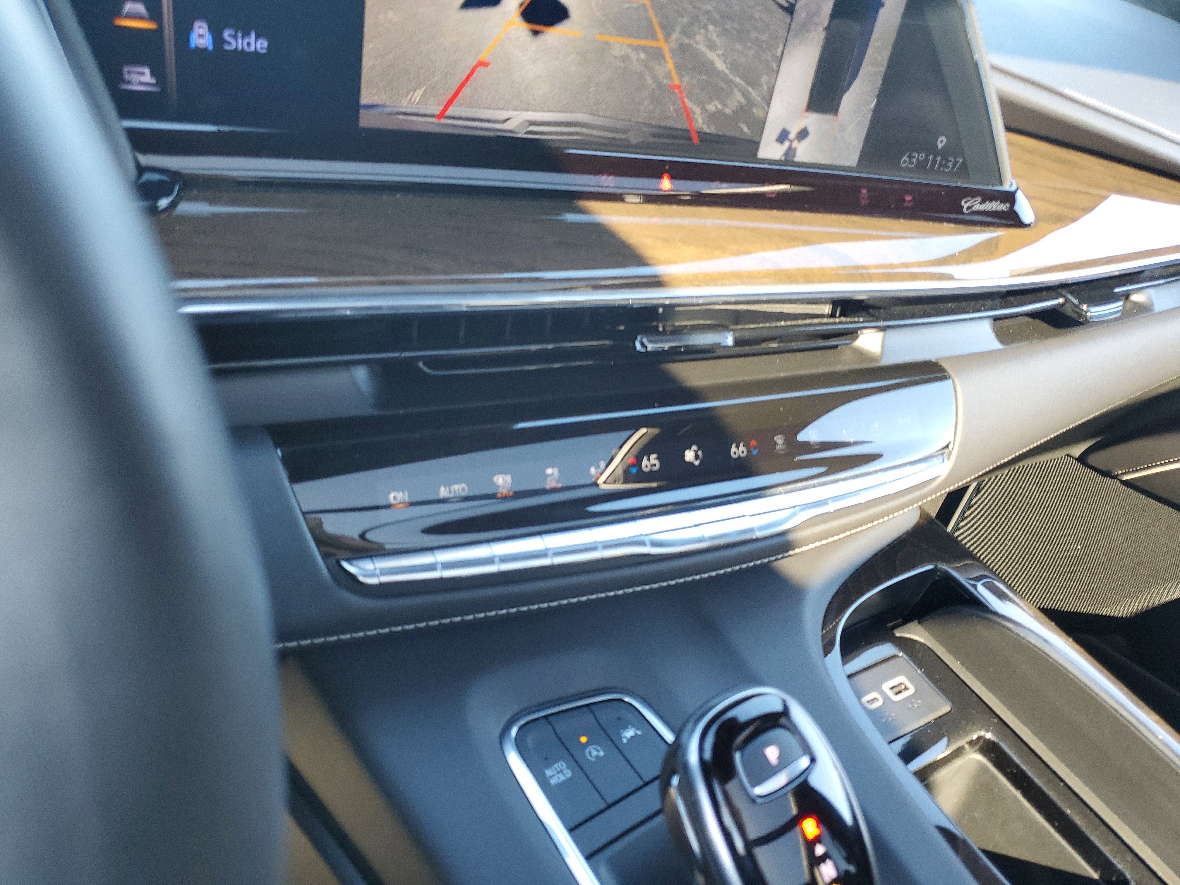 2024 Cadillac Escalade Premium Luxury Platinum