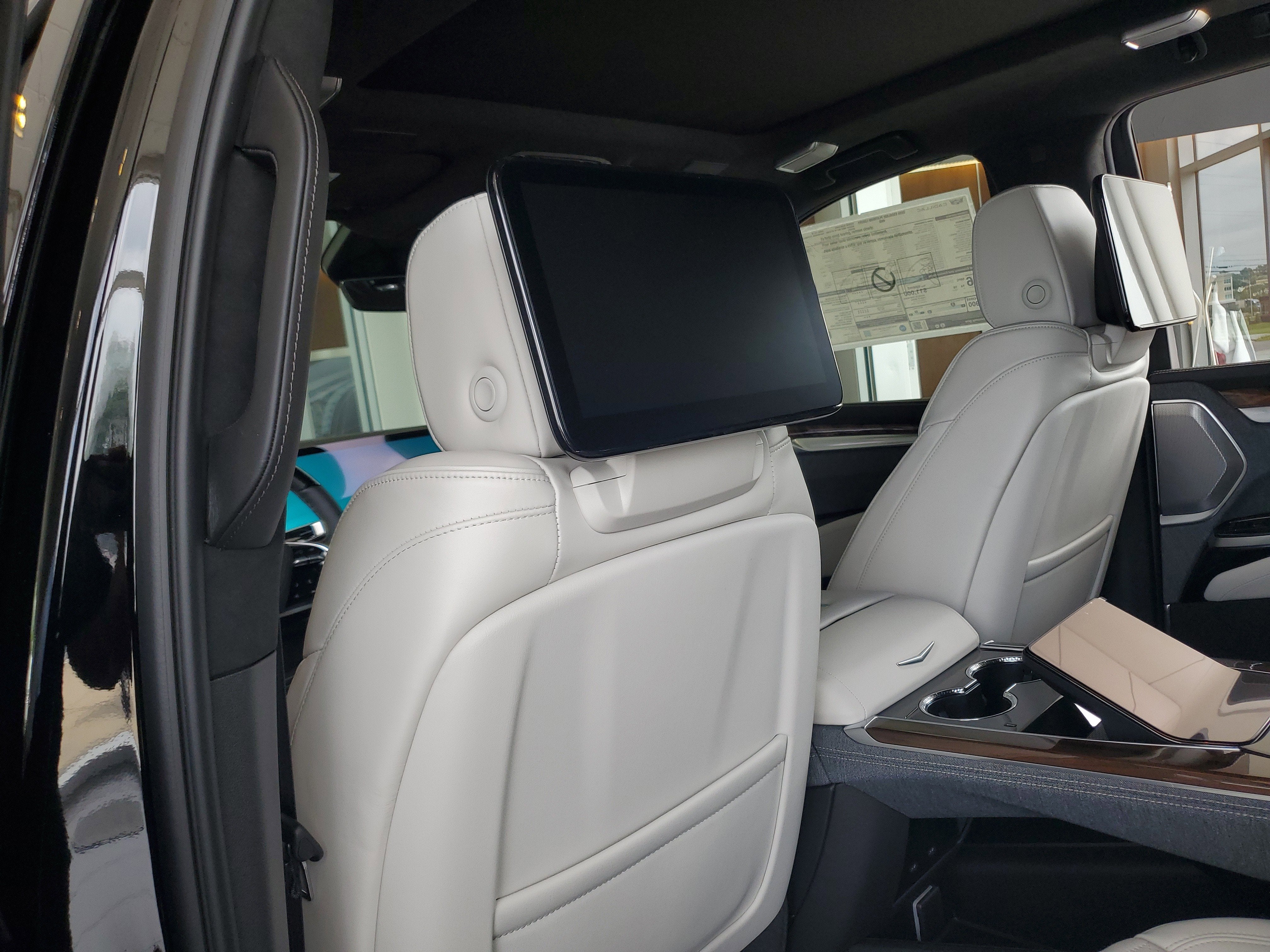 2026 Cadillac Escalade Platinum Luxury