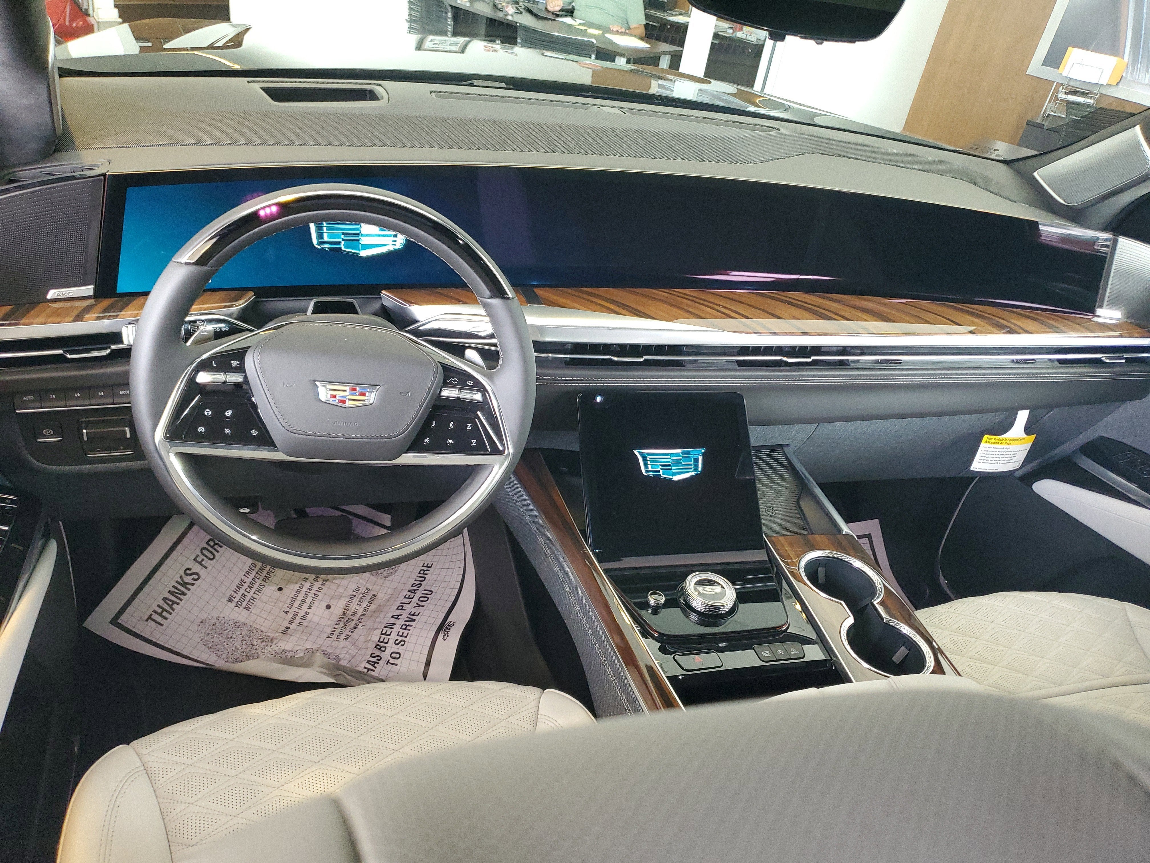 2026 Cadillac Escalade Platinum Luxury