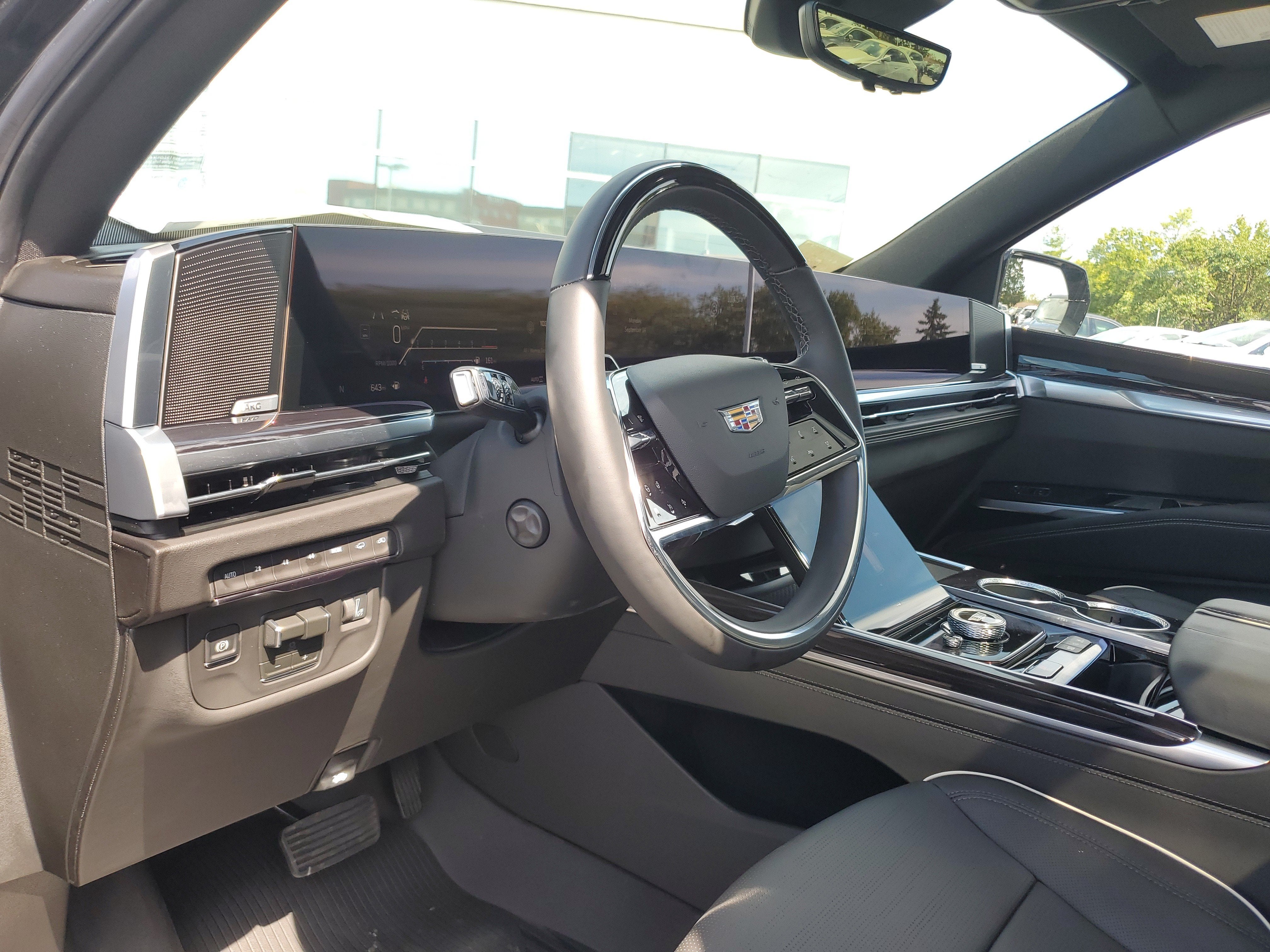 2026 Cadillac Escalade Sport - Photo 19