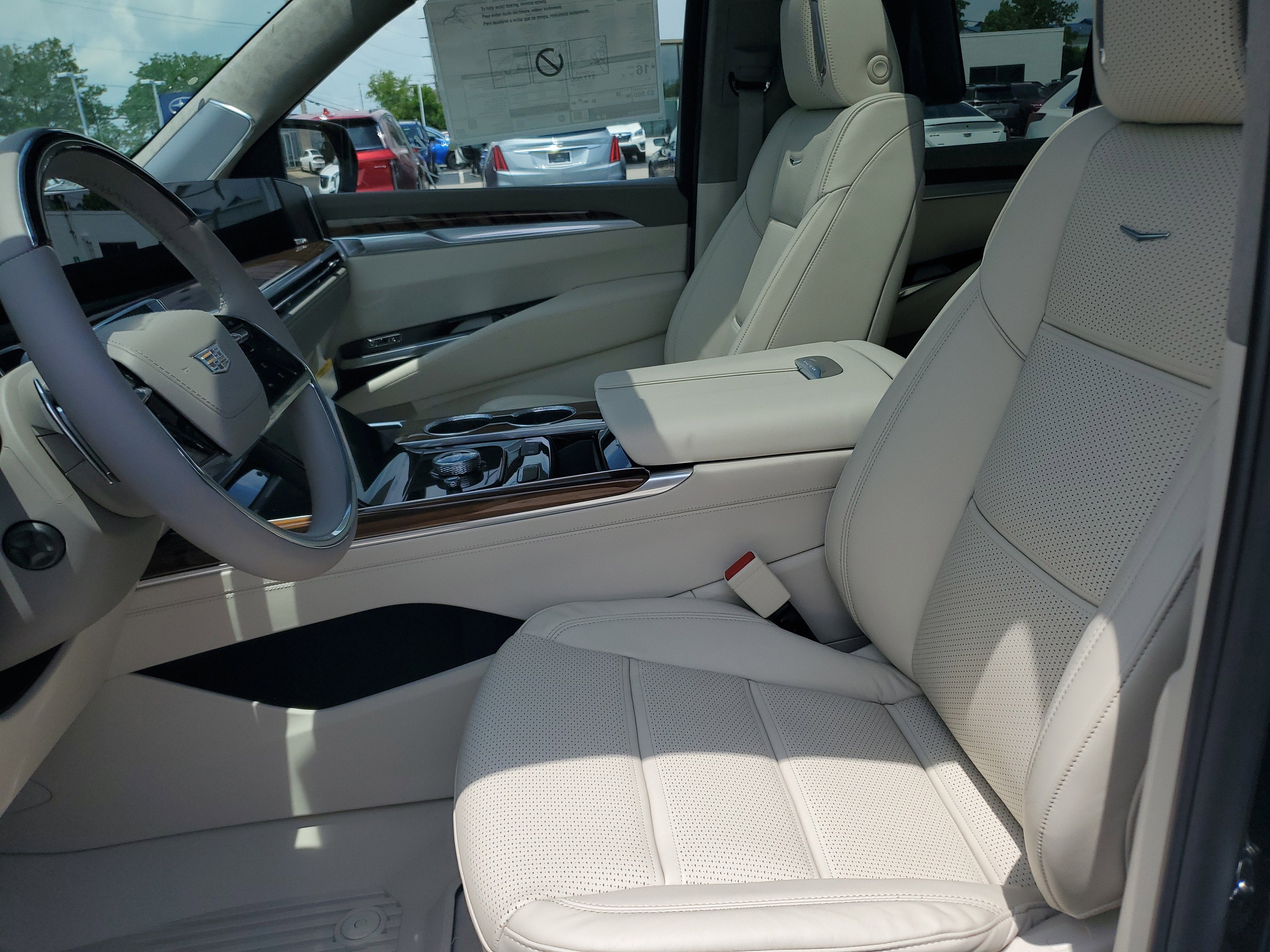2026 Cadillac Escalade Platinum Sport