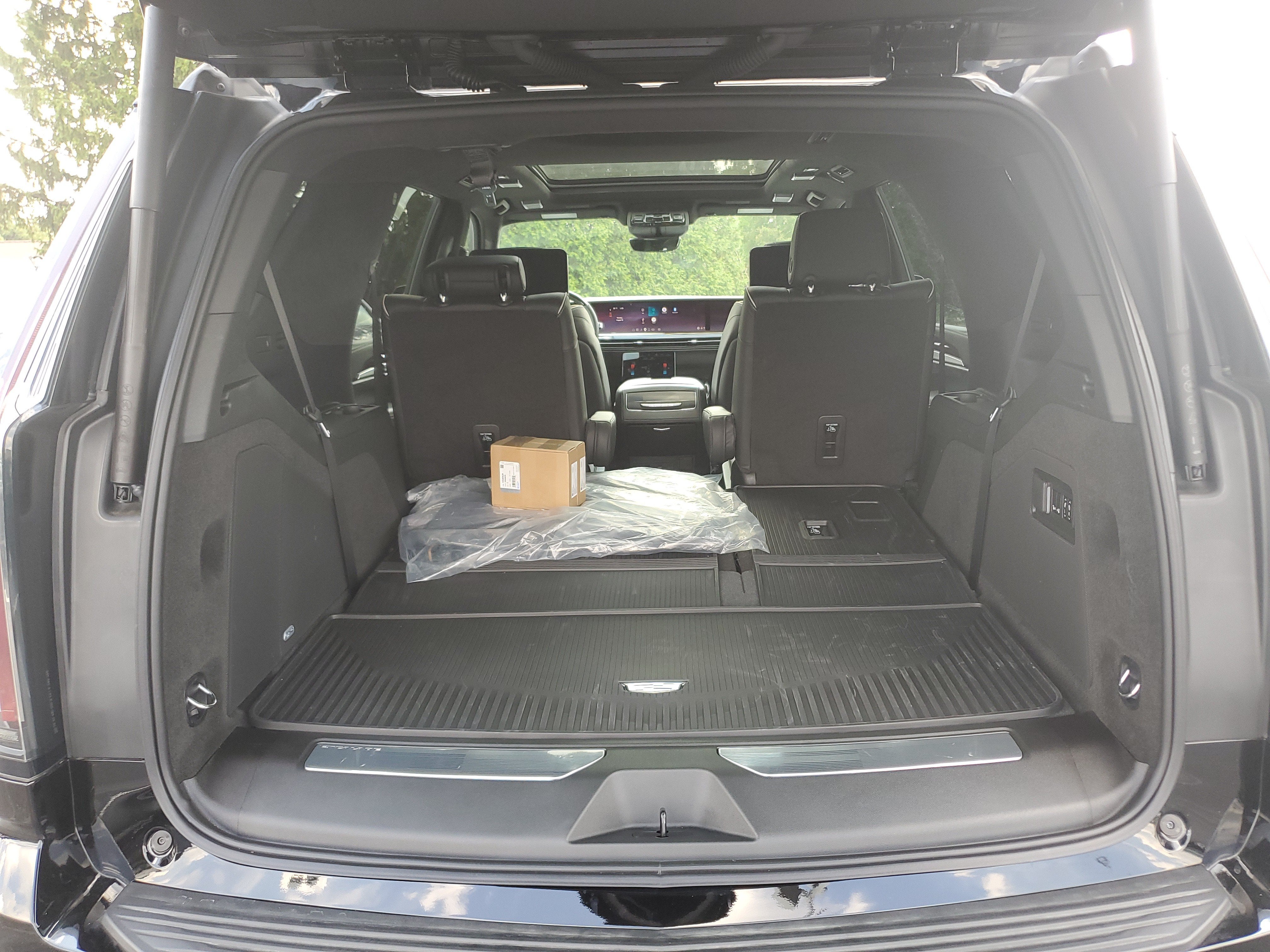 2026 Cadillac Escalade Platinum Sport