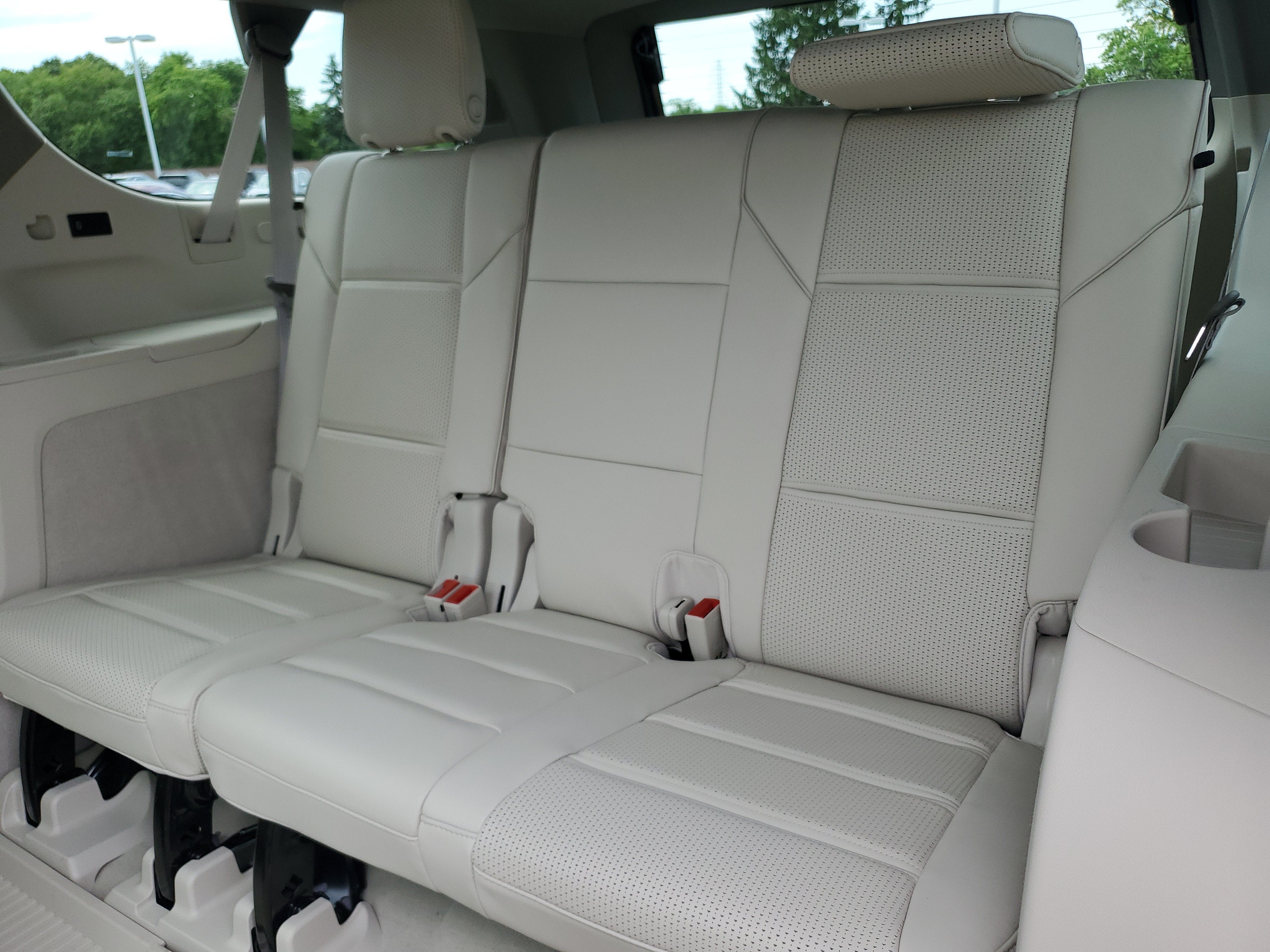2026 Cadillac Escalade ESV Platinum Luxury
