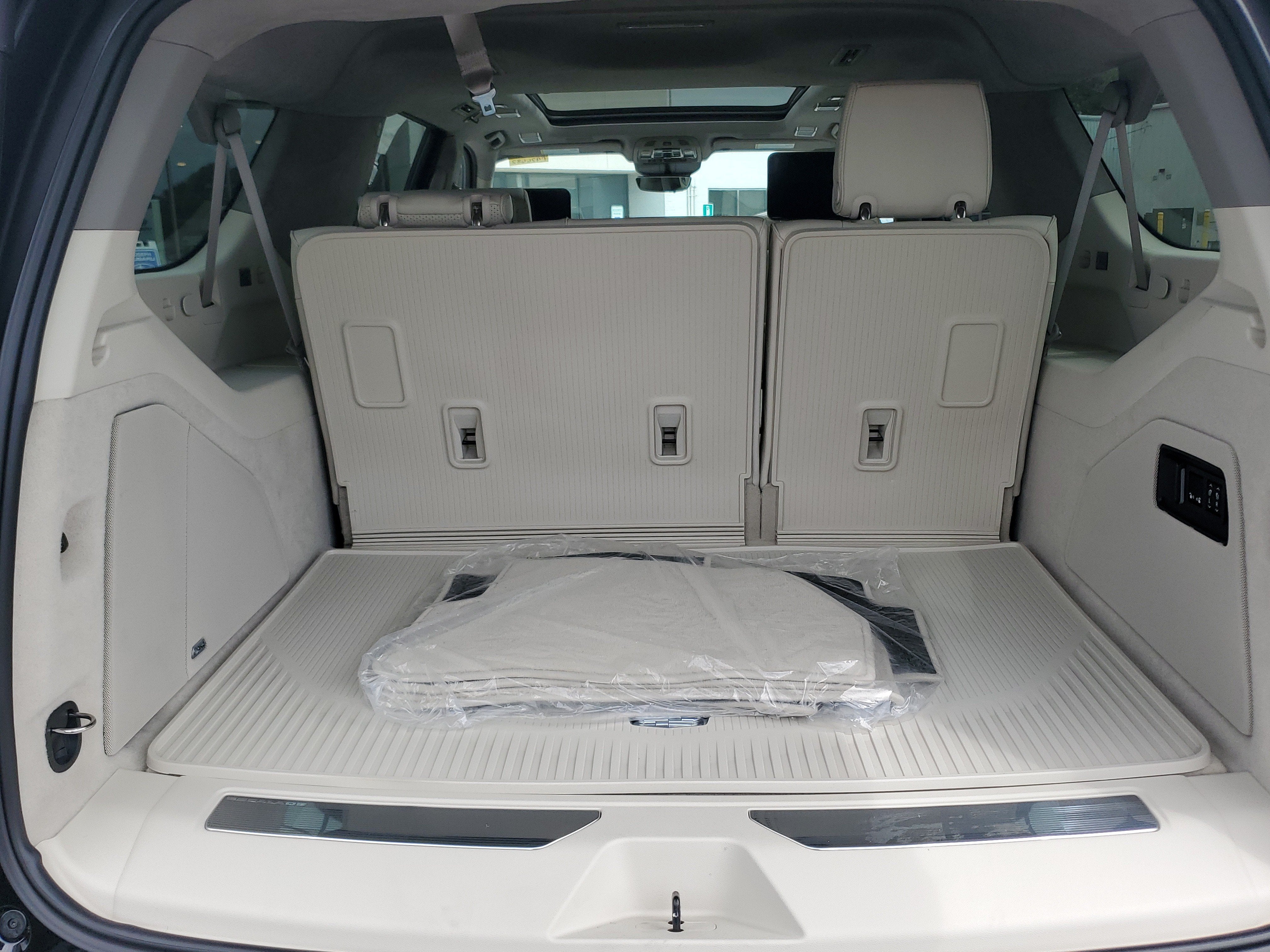 2026 Cadillac Escalade ESV Platinum Luxury
