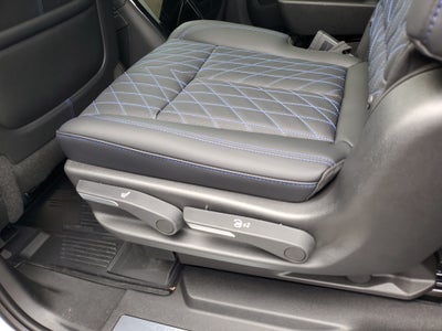 2026 Cadillac ESCALADE IQ Luxury