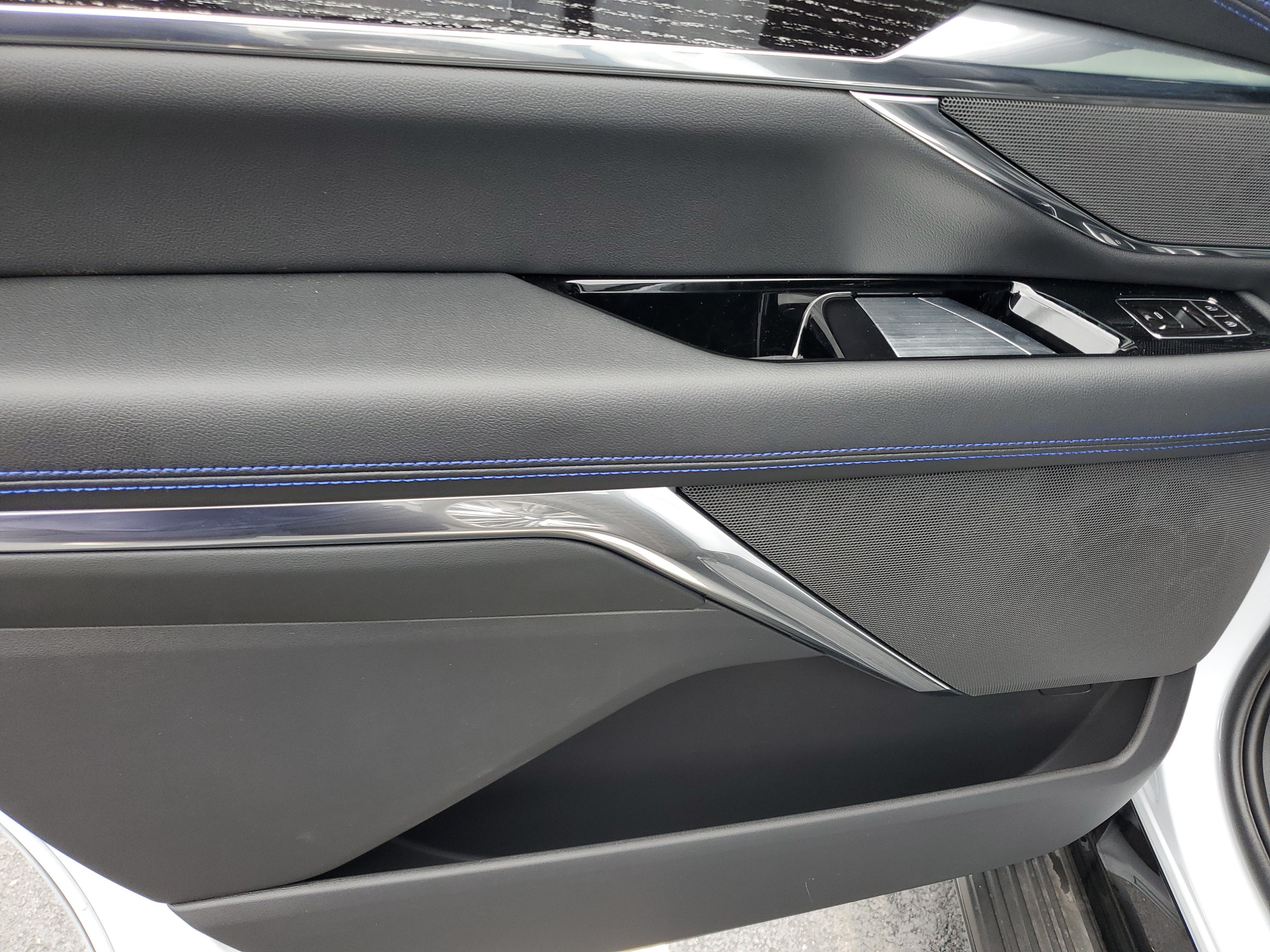 2026 Cadillac ESCALADE IQ Luxury