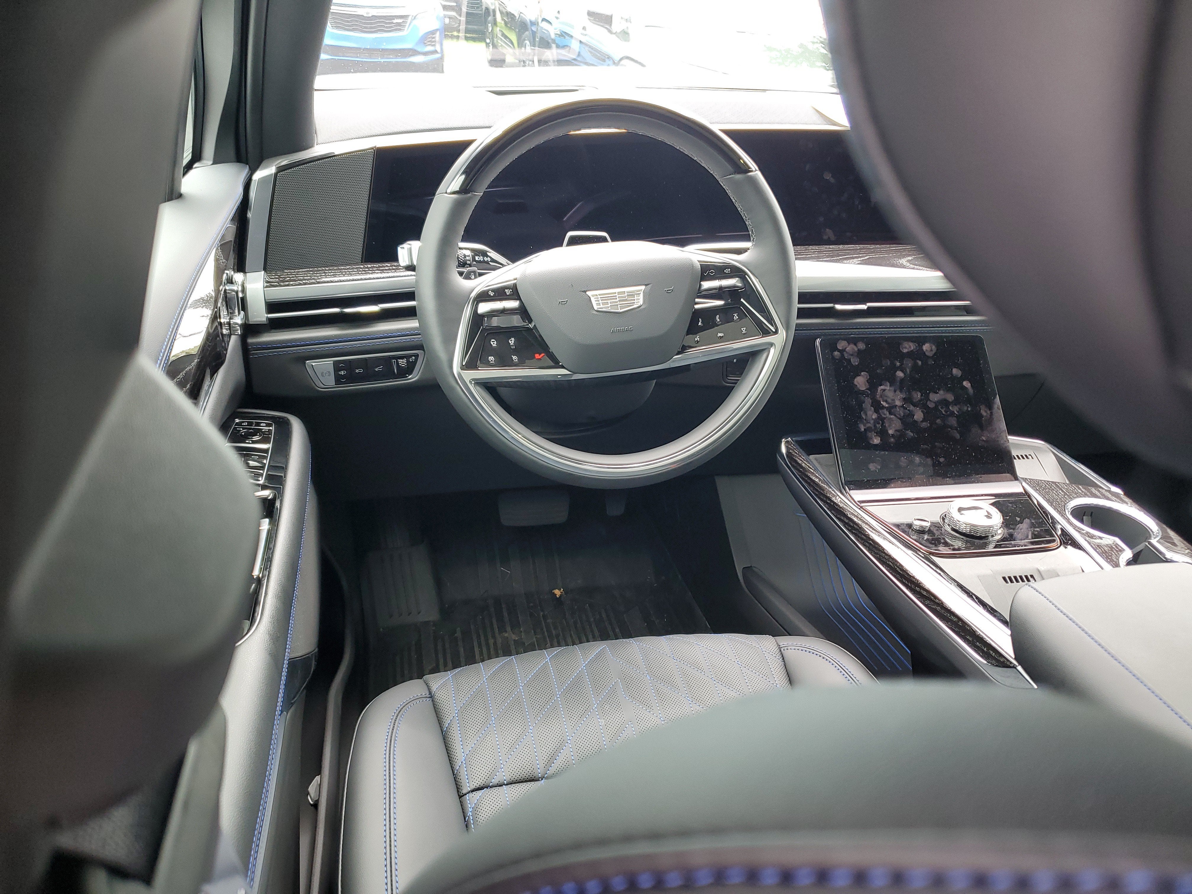 2026 Cadillac ESCALADE IQ Luxury