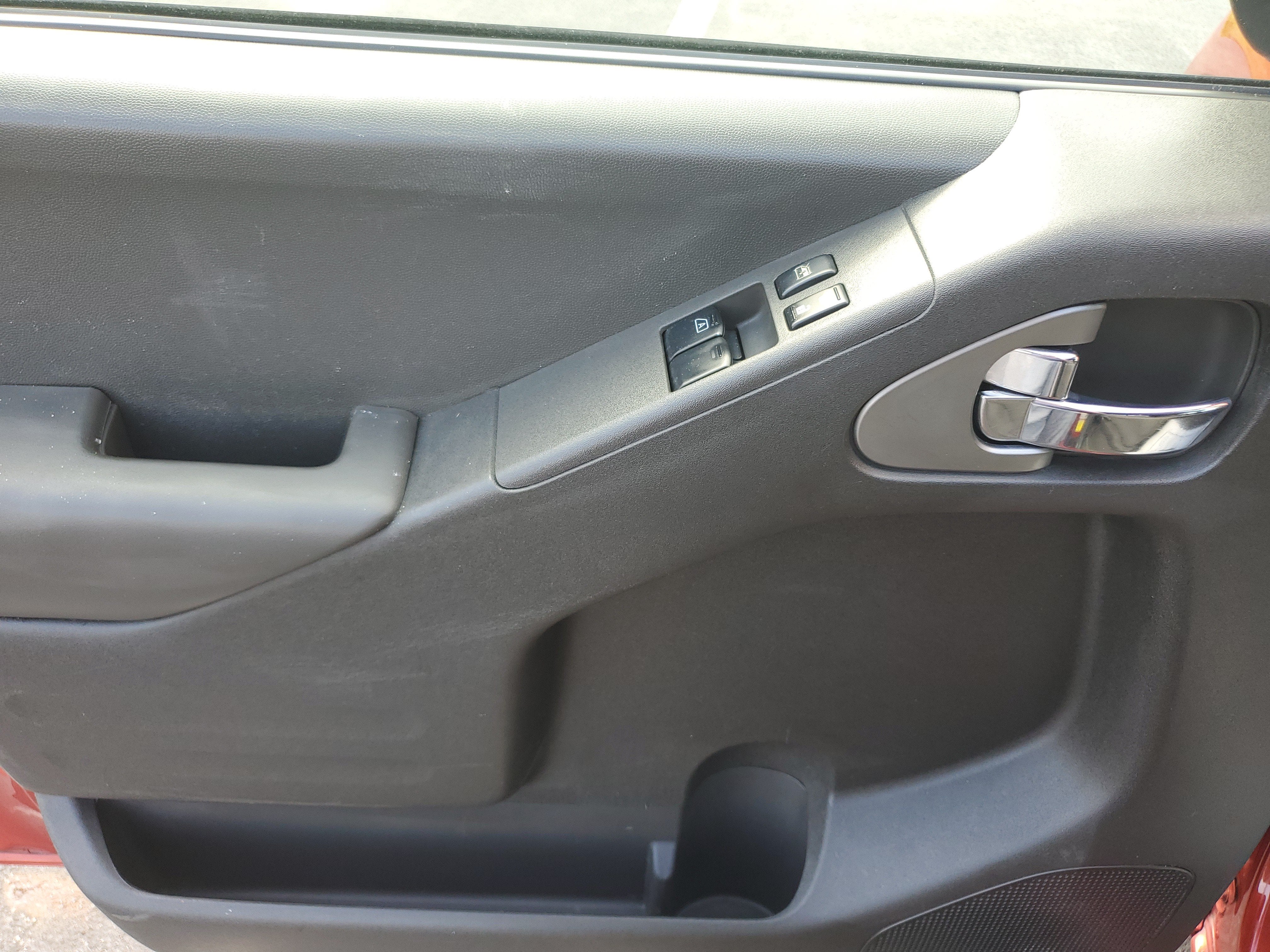 2015 Nissan Frontier SV