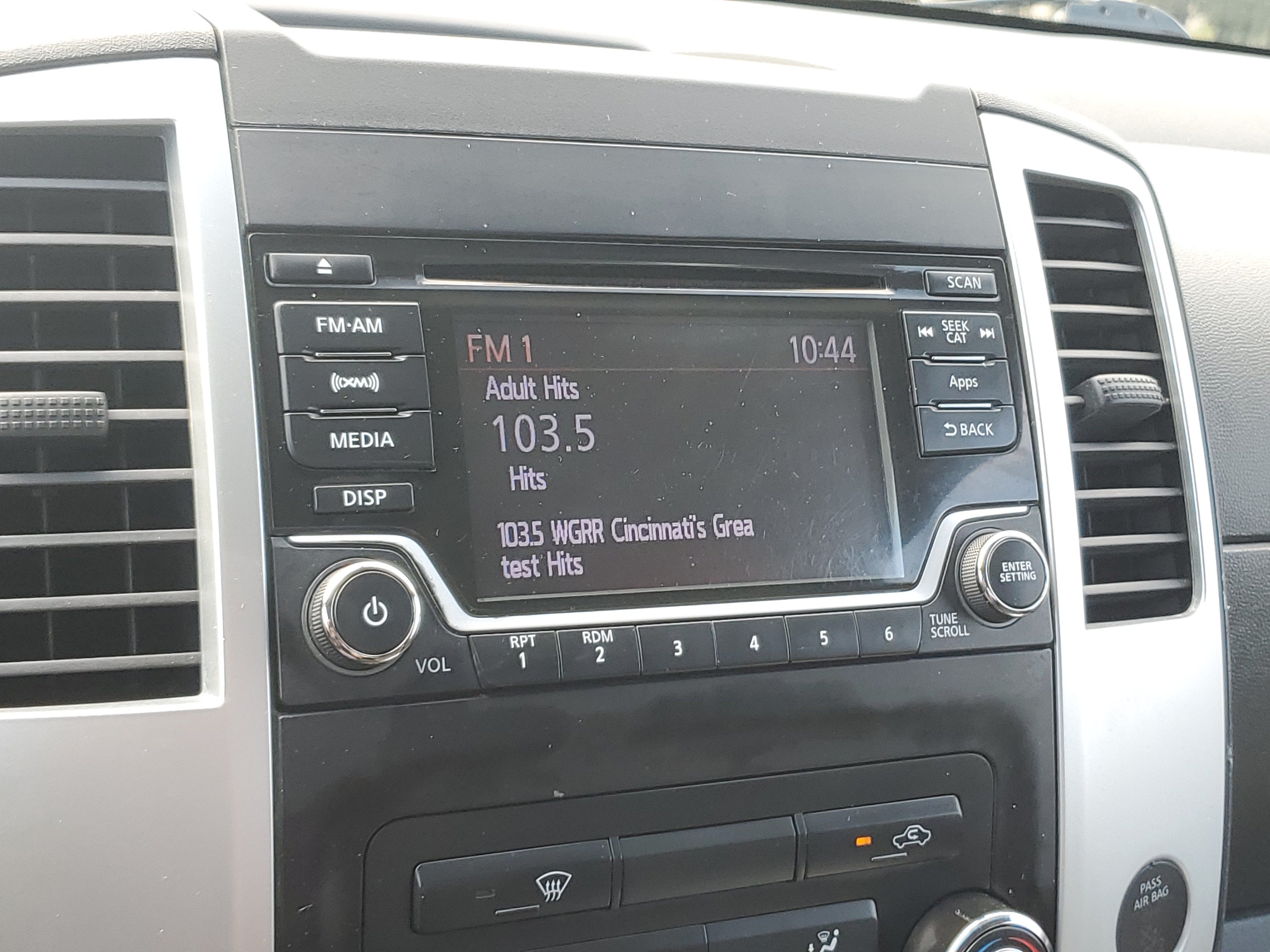 2015 Nissan Frontier SV