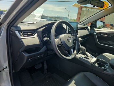 2021 Toyota RAV4 XLE Premium