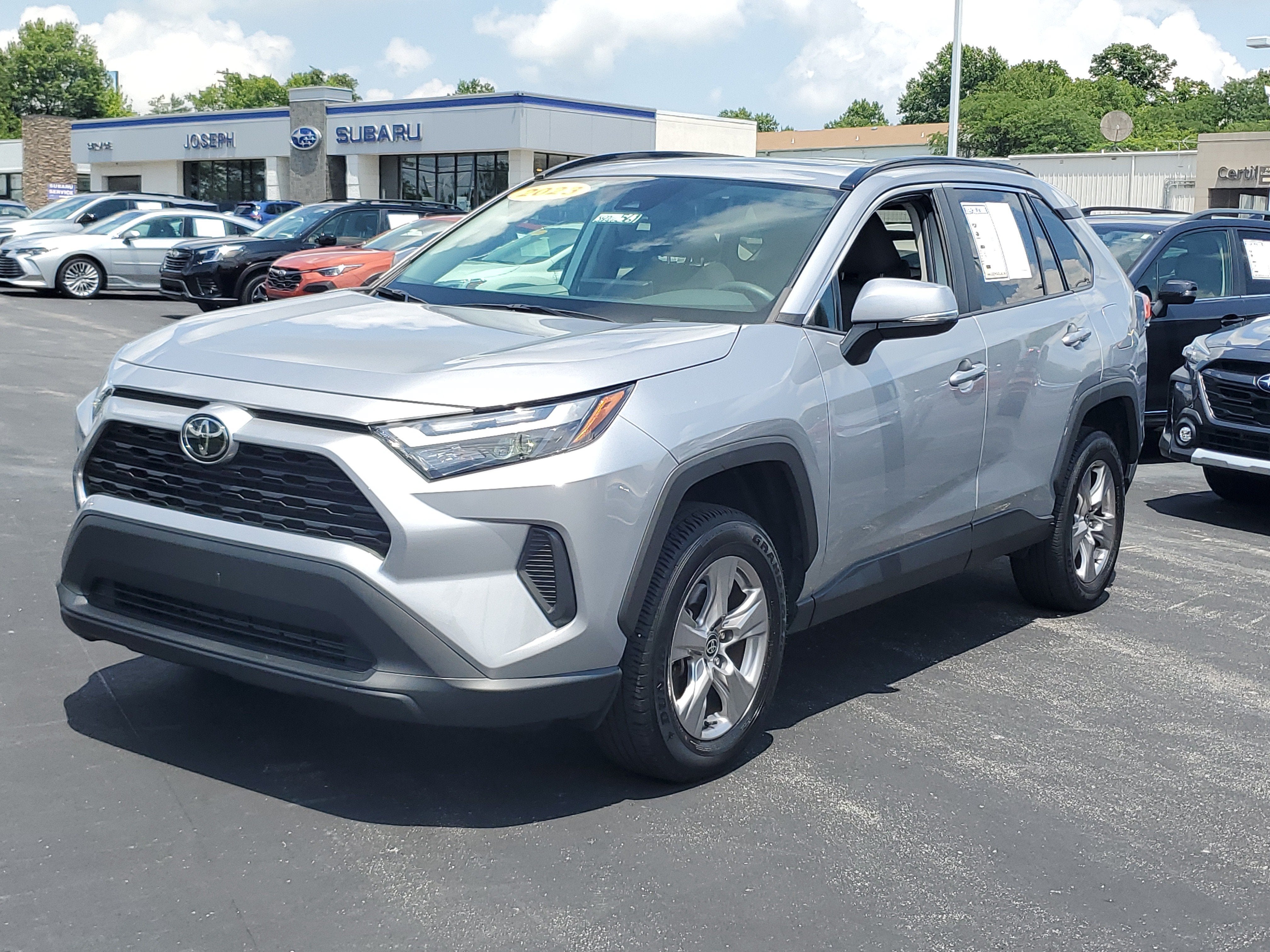 2023 Toyota RAV4 XLE