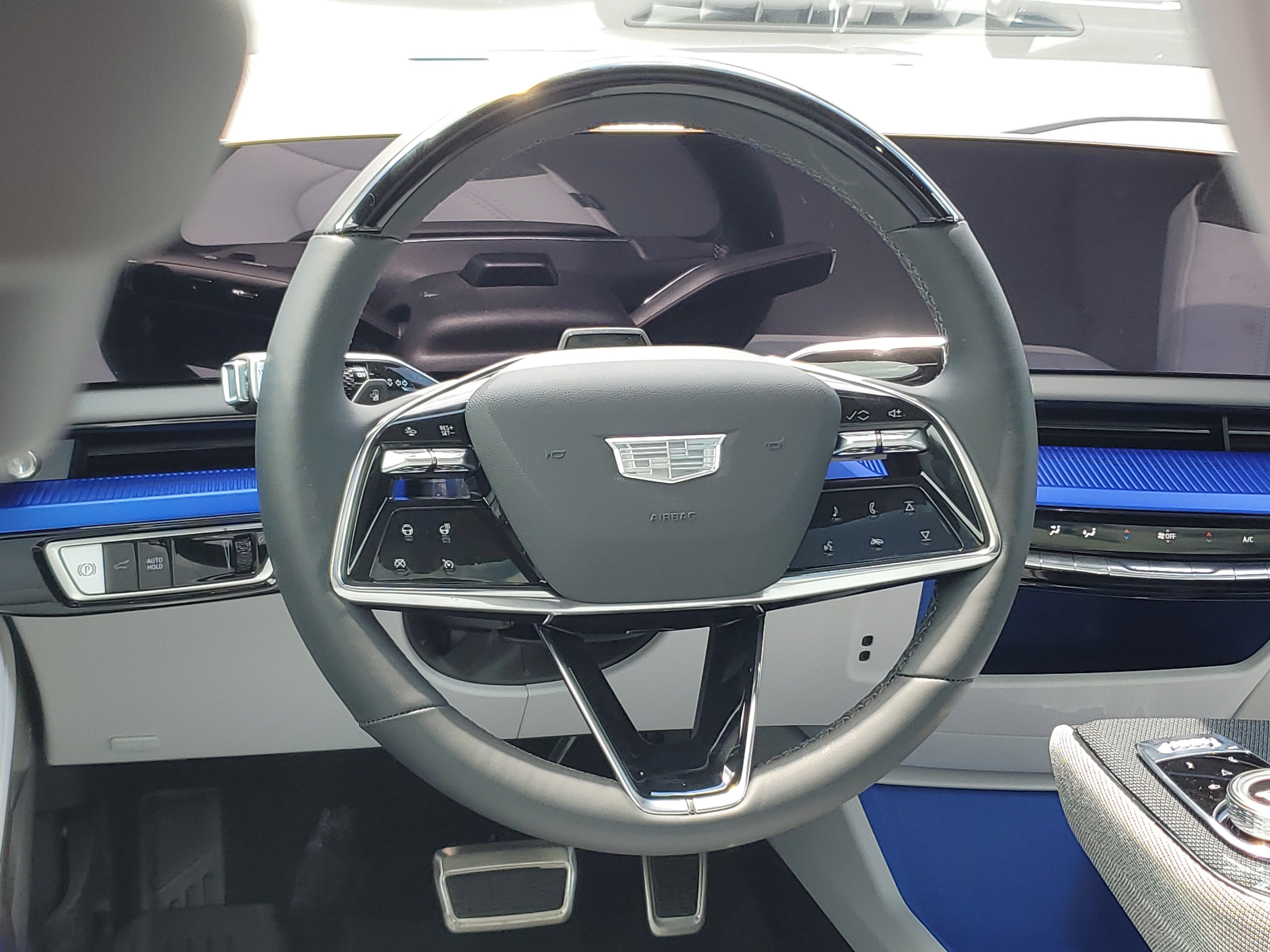 2026 Cadillac OPTIQ Luxury
