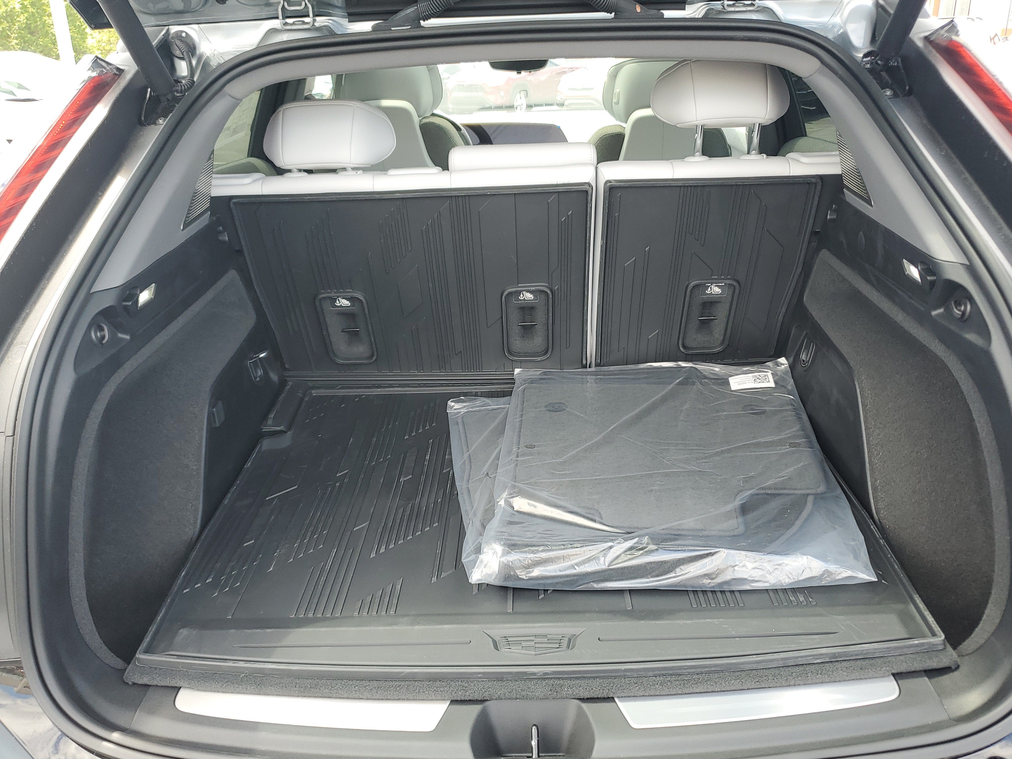 2026 Cadillac OPTIQ Luxury