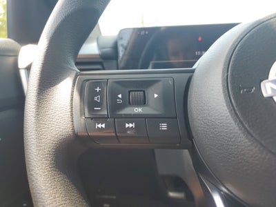 2025 Nissan Kicks S