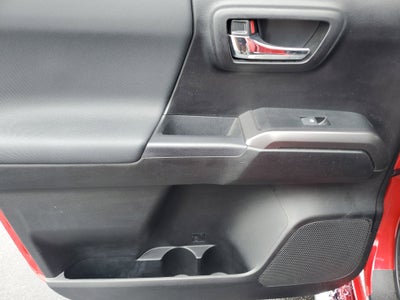 2022 Toyota Tacoma 4WD SR