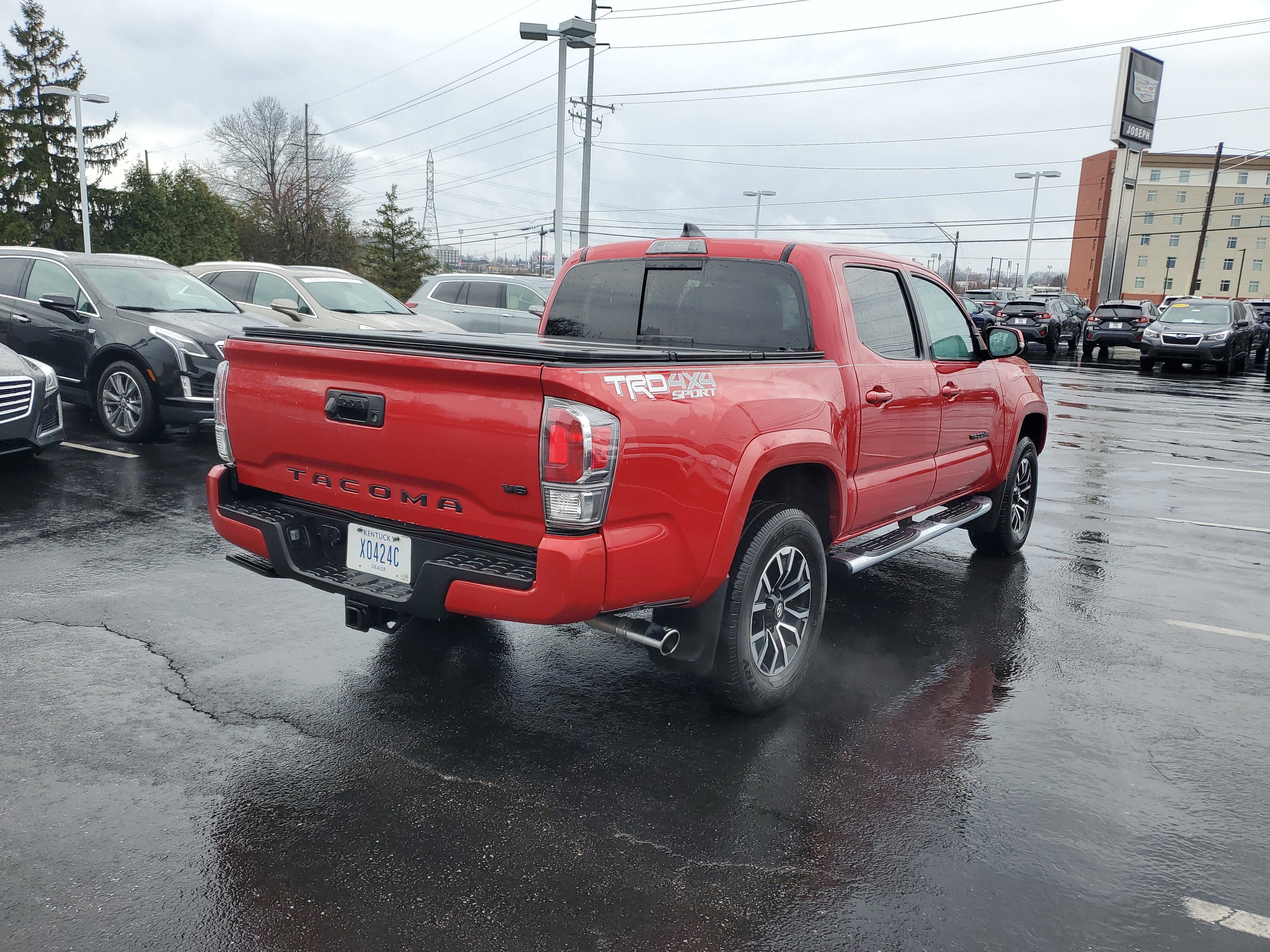 2022 Toyota Tacoma 4WD SR