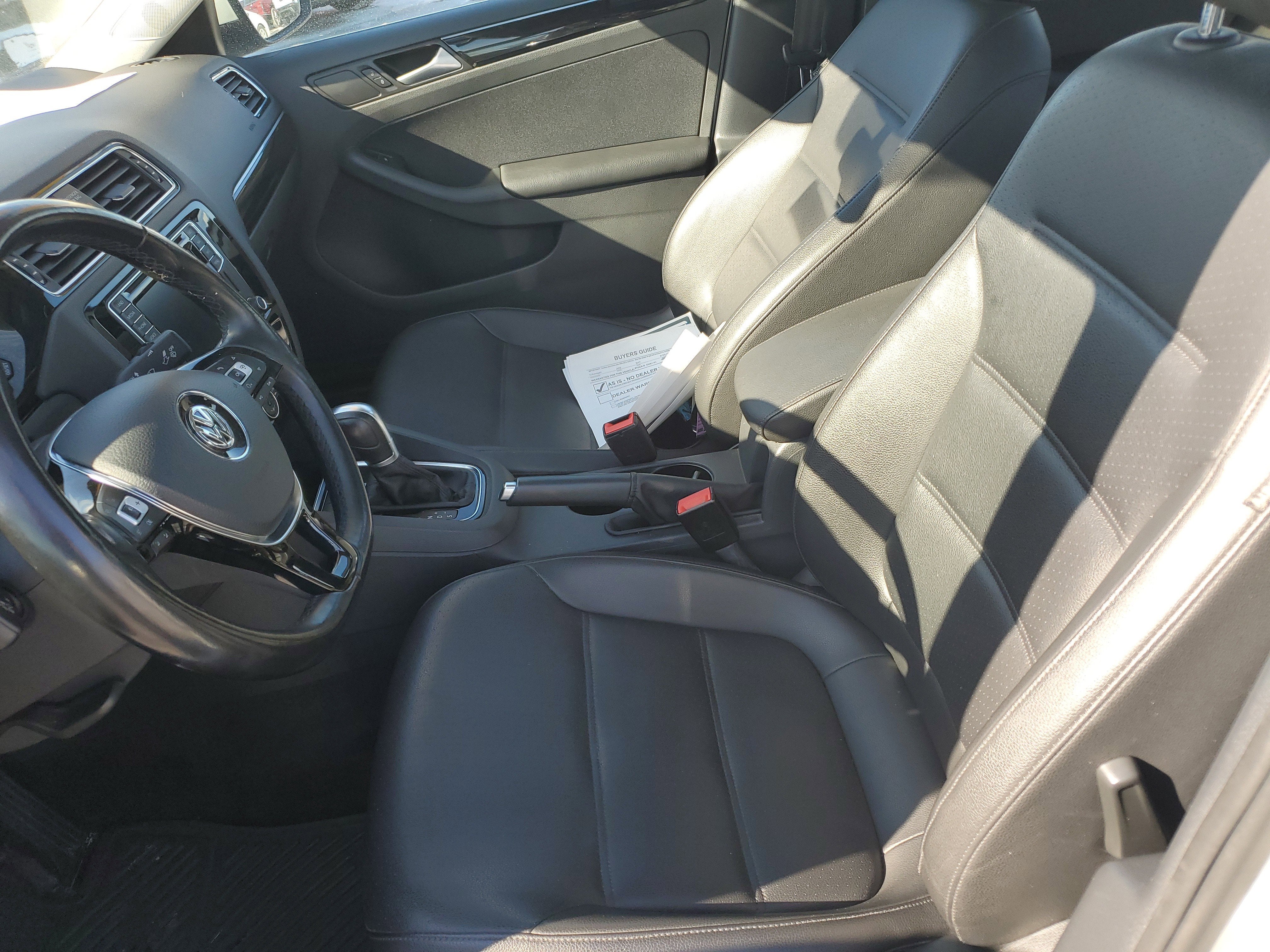 2017 Volkswagen Jetta 1.8T SEL