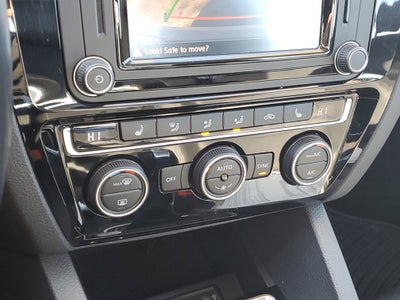 2017 Volkswagen Jetta 1.8T SEL