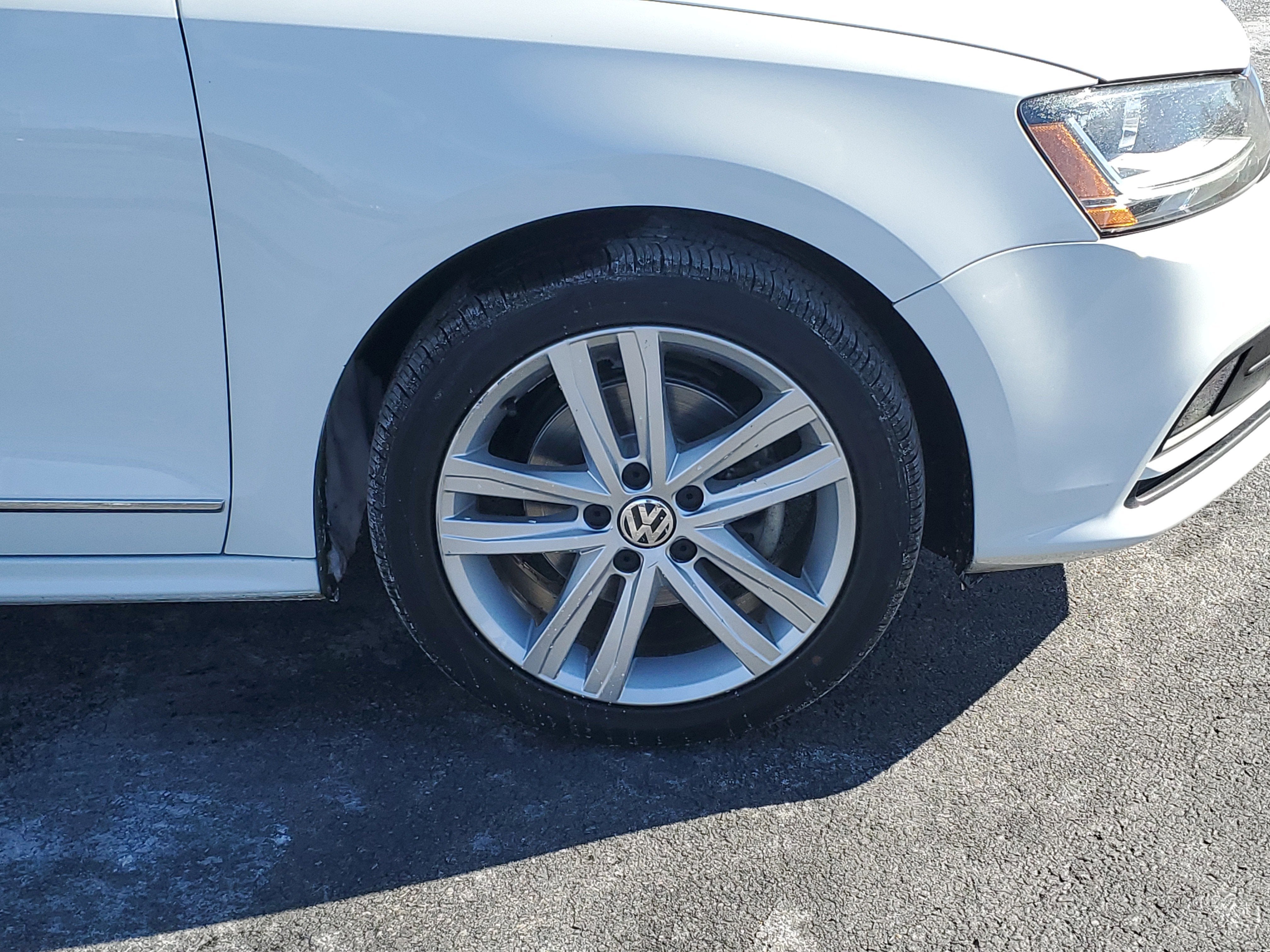 2017 Volkswagen Jetta 1.8T SEL