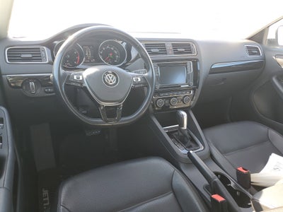 2017 Volkswagen Jetta 1.8T SEL