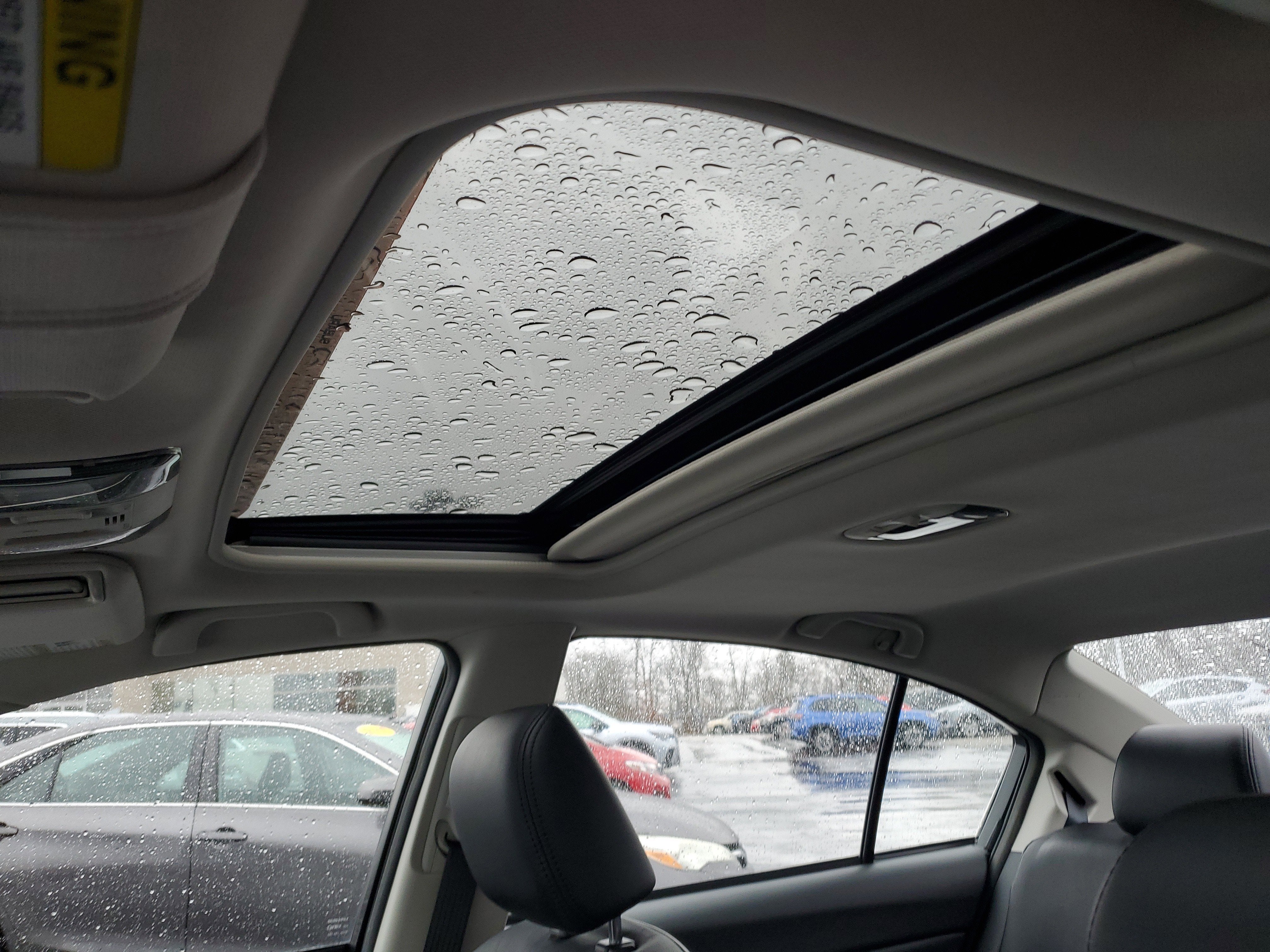 2014 Subaru Legacy 3.6R Limited