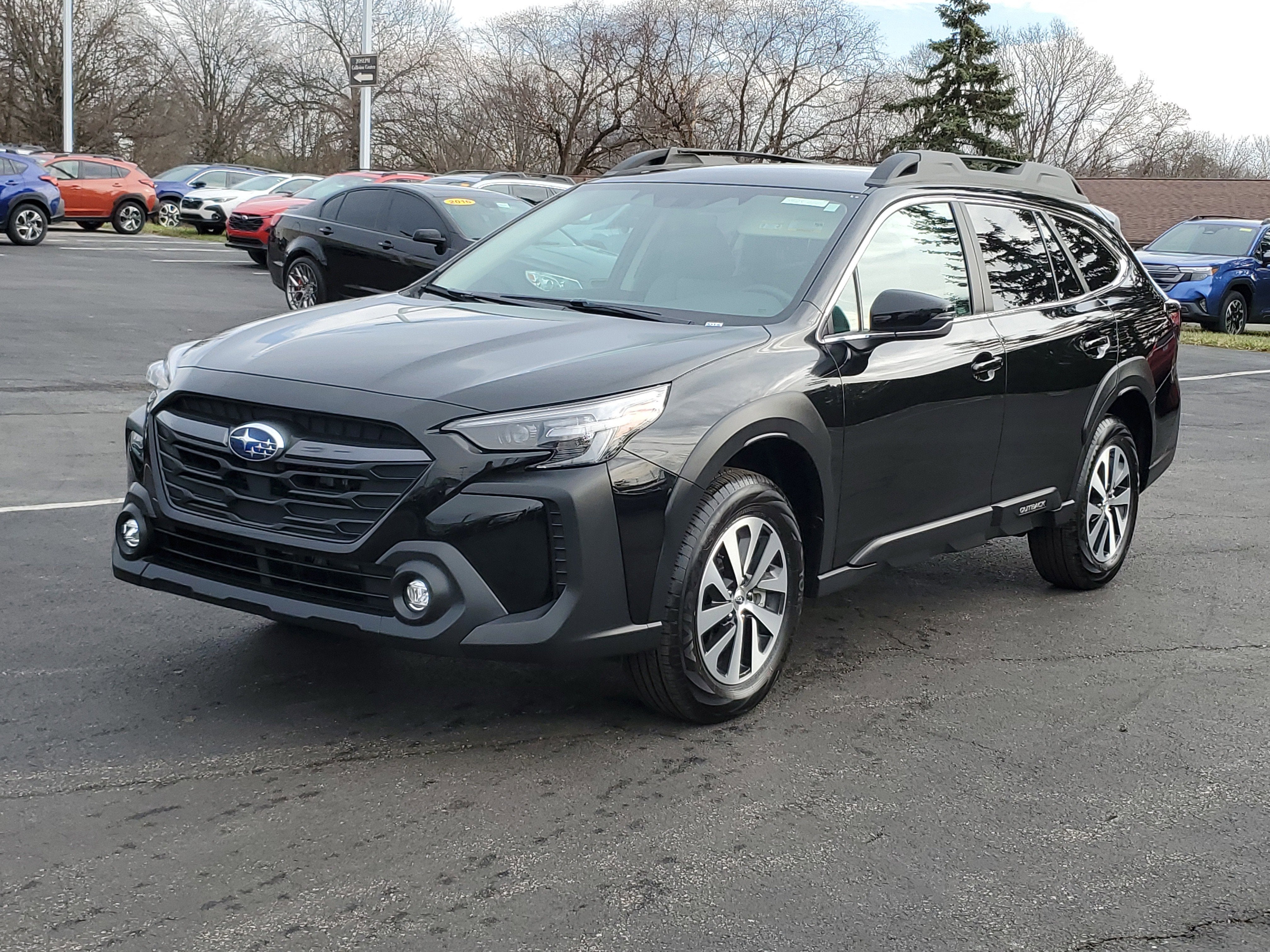 2025 Subaru Outback Premium