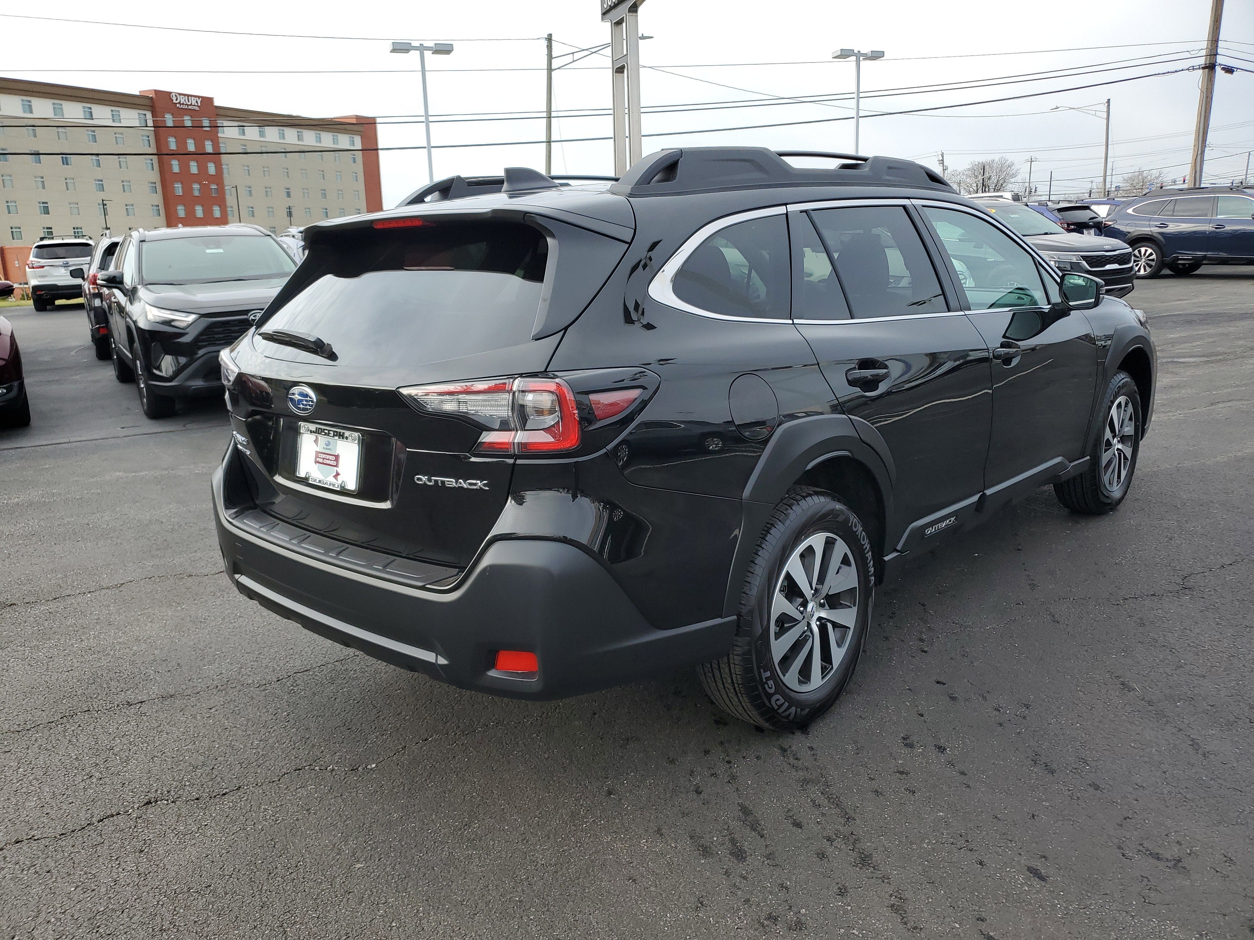 2025 Subaru Outback Premium