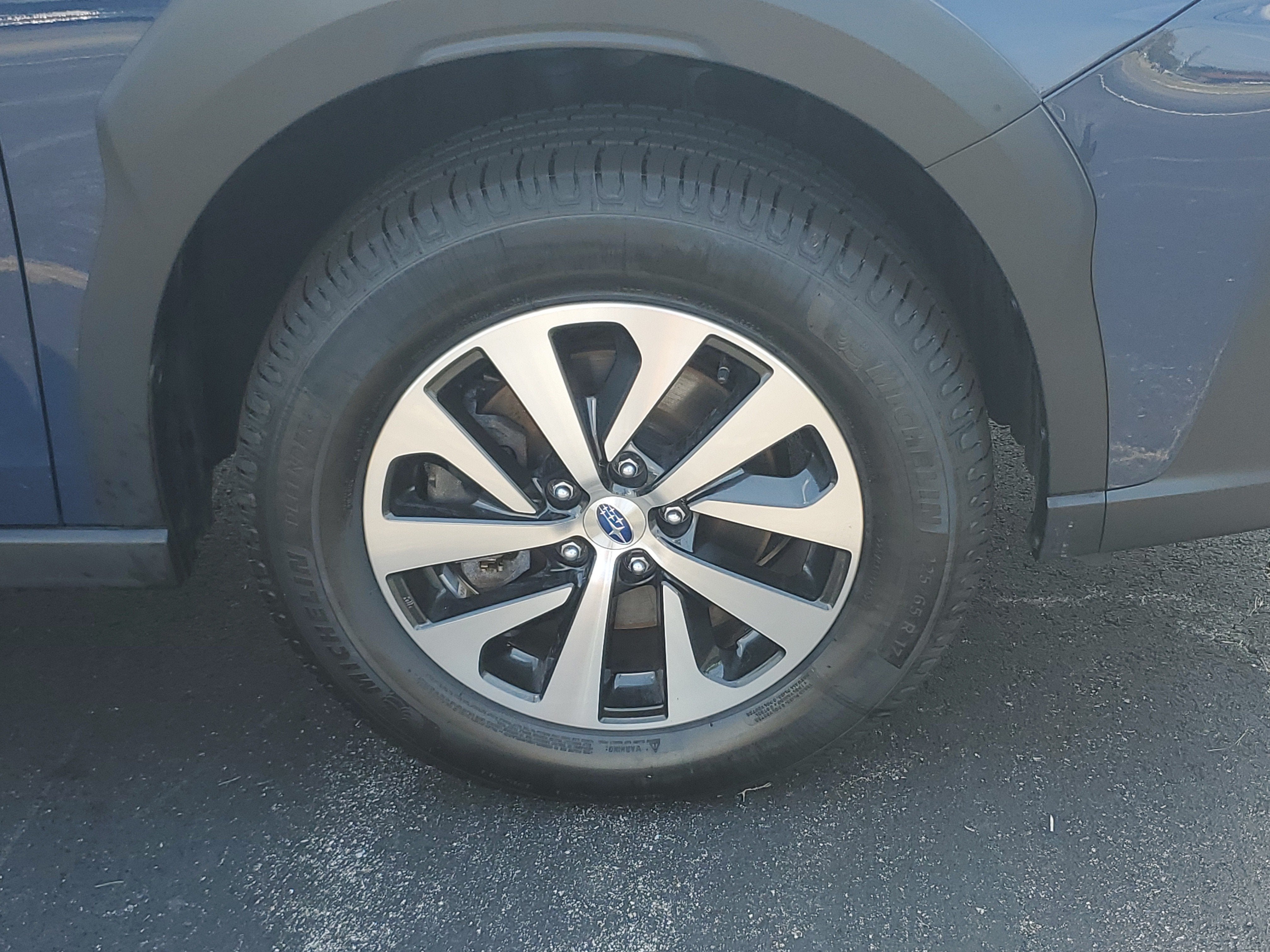 2024 Subaru Outback Premium