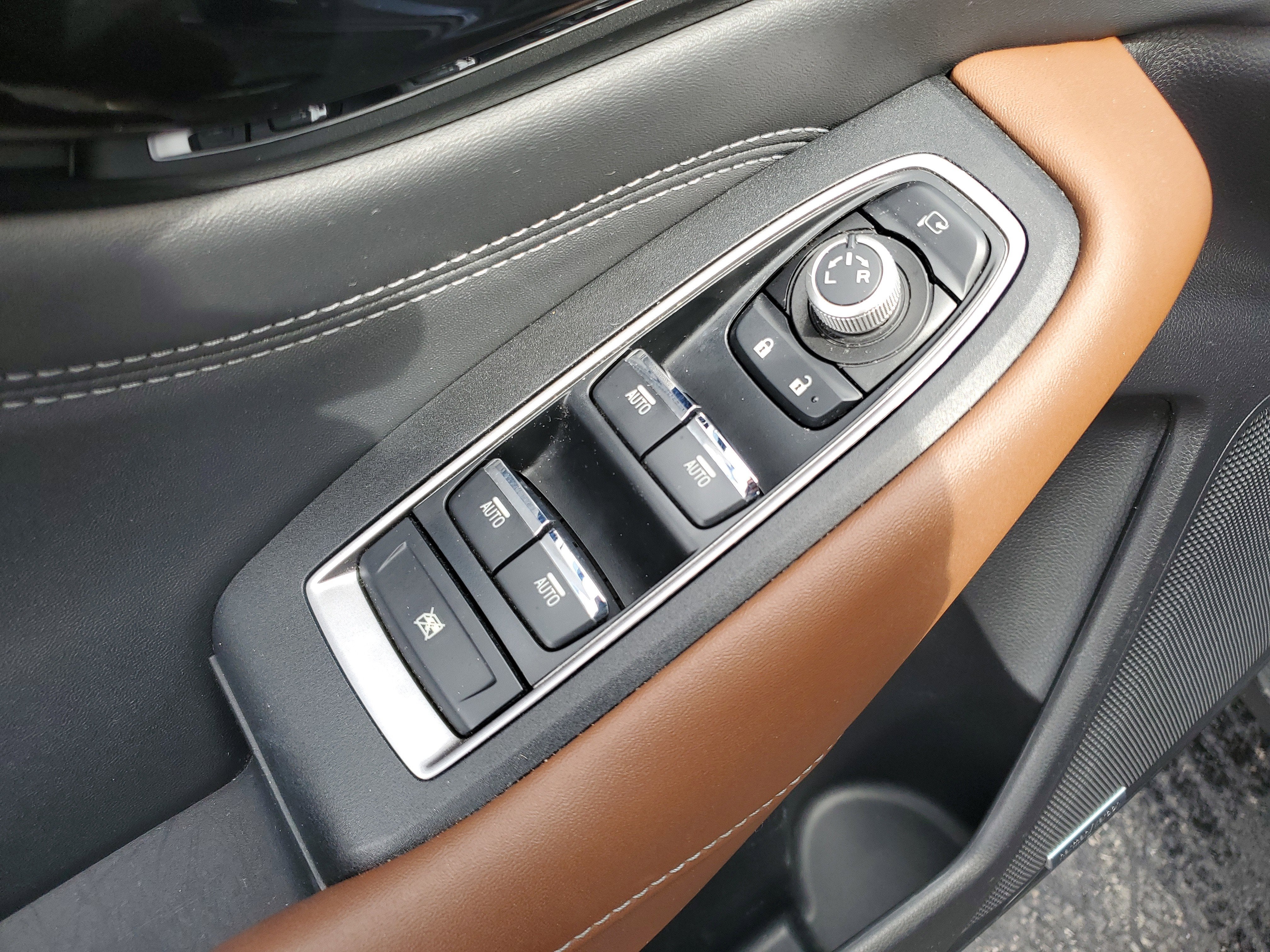 2020 Subaru Outback Touring