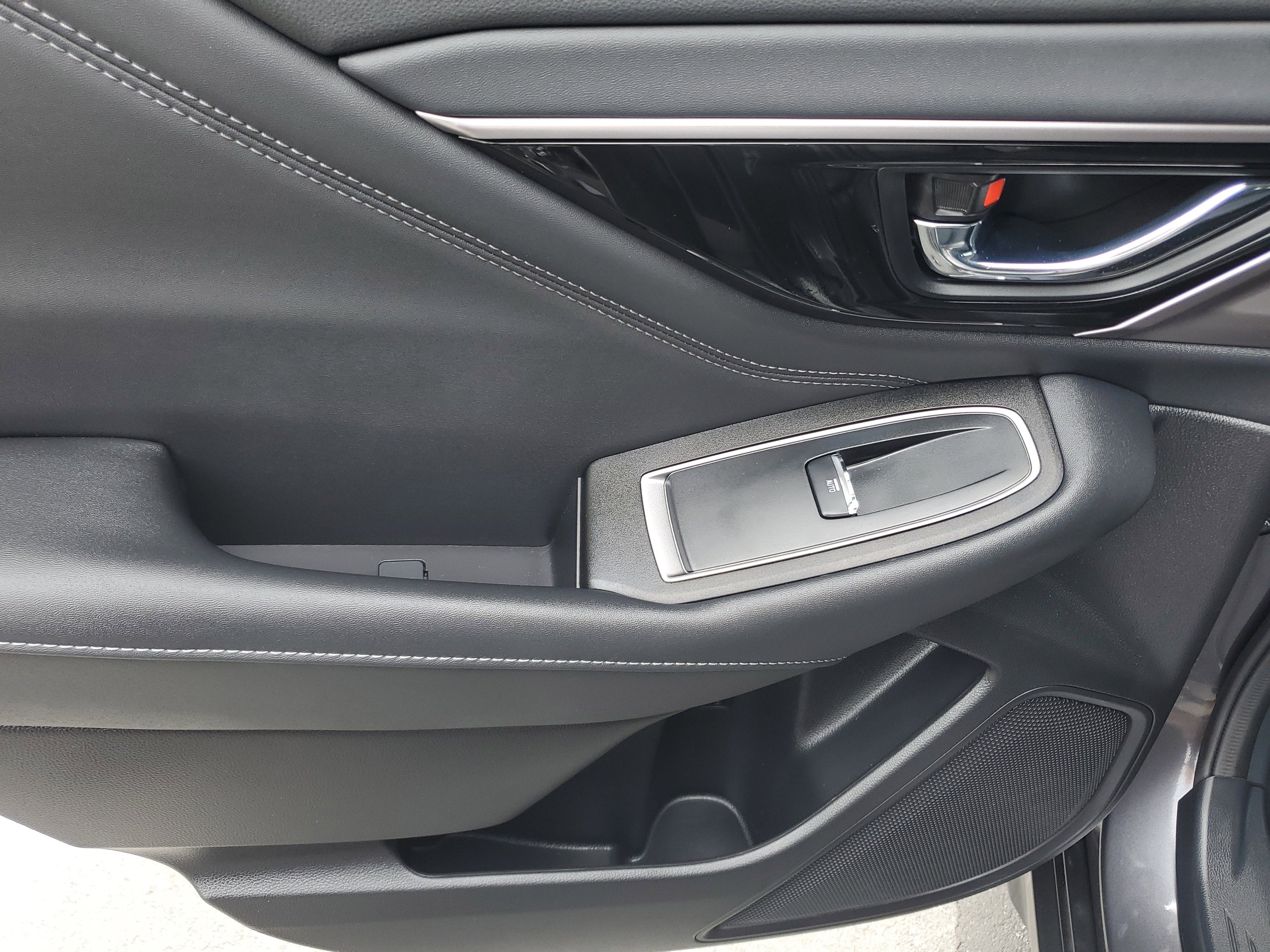 2025 Subaru Outback Limited XT