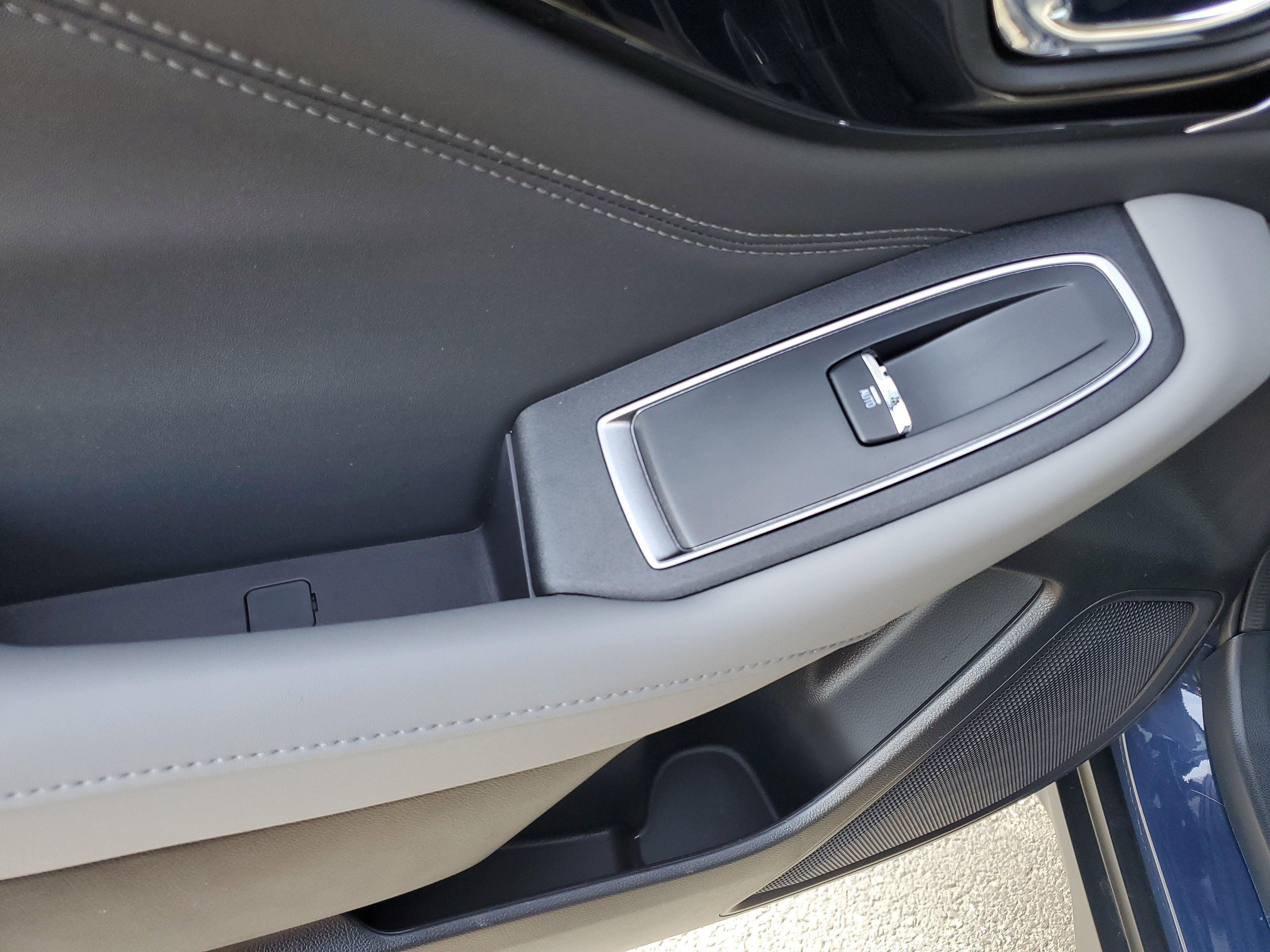 2025 Subaru Outback Limited XT