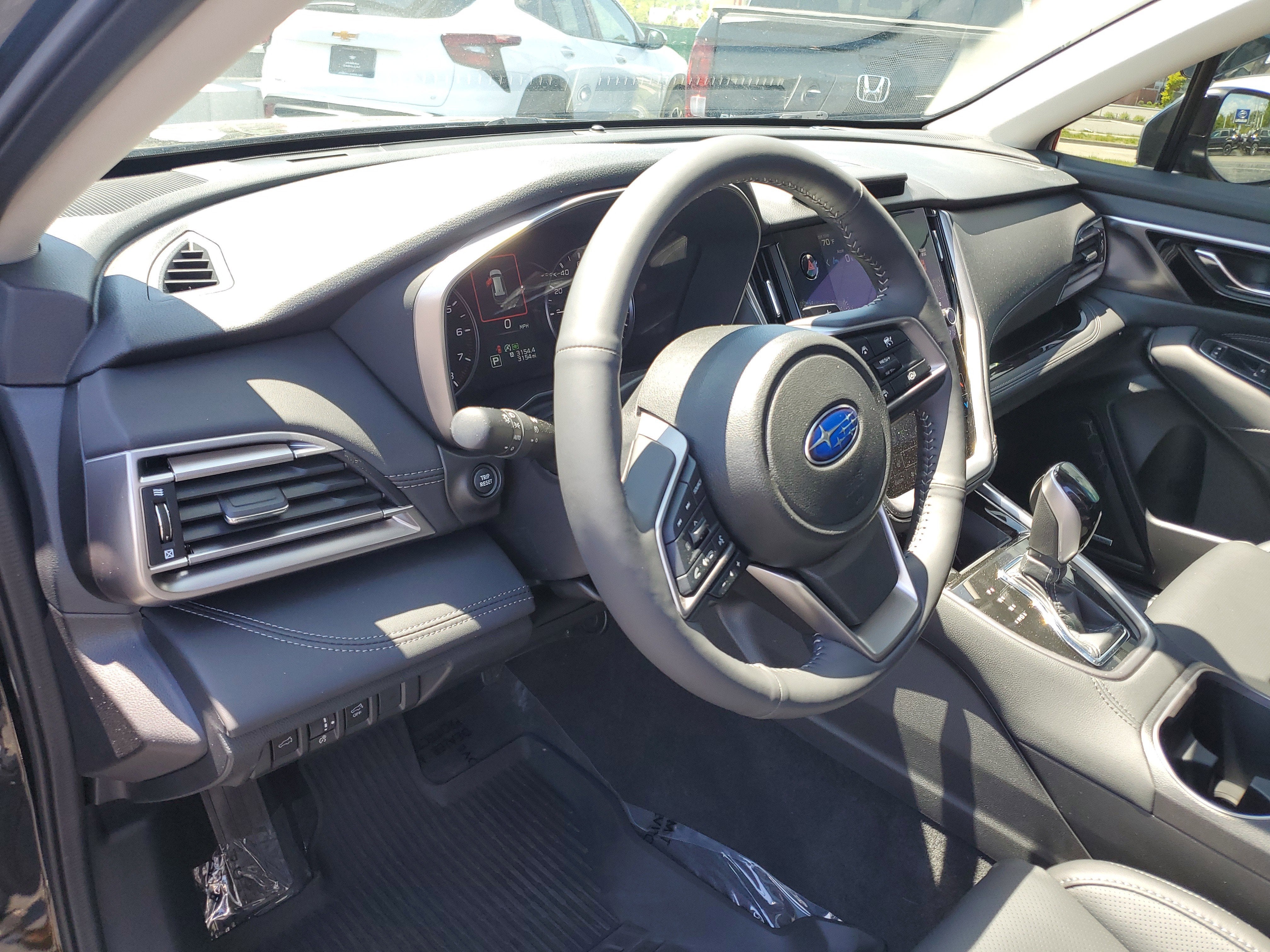 2025 Subaru Outback Touring XT