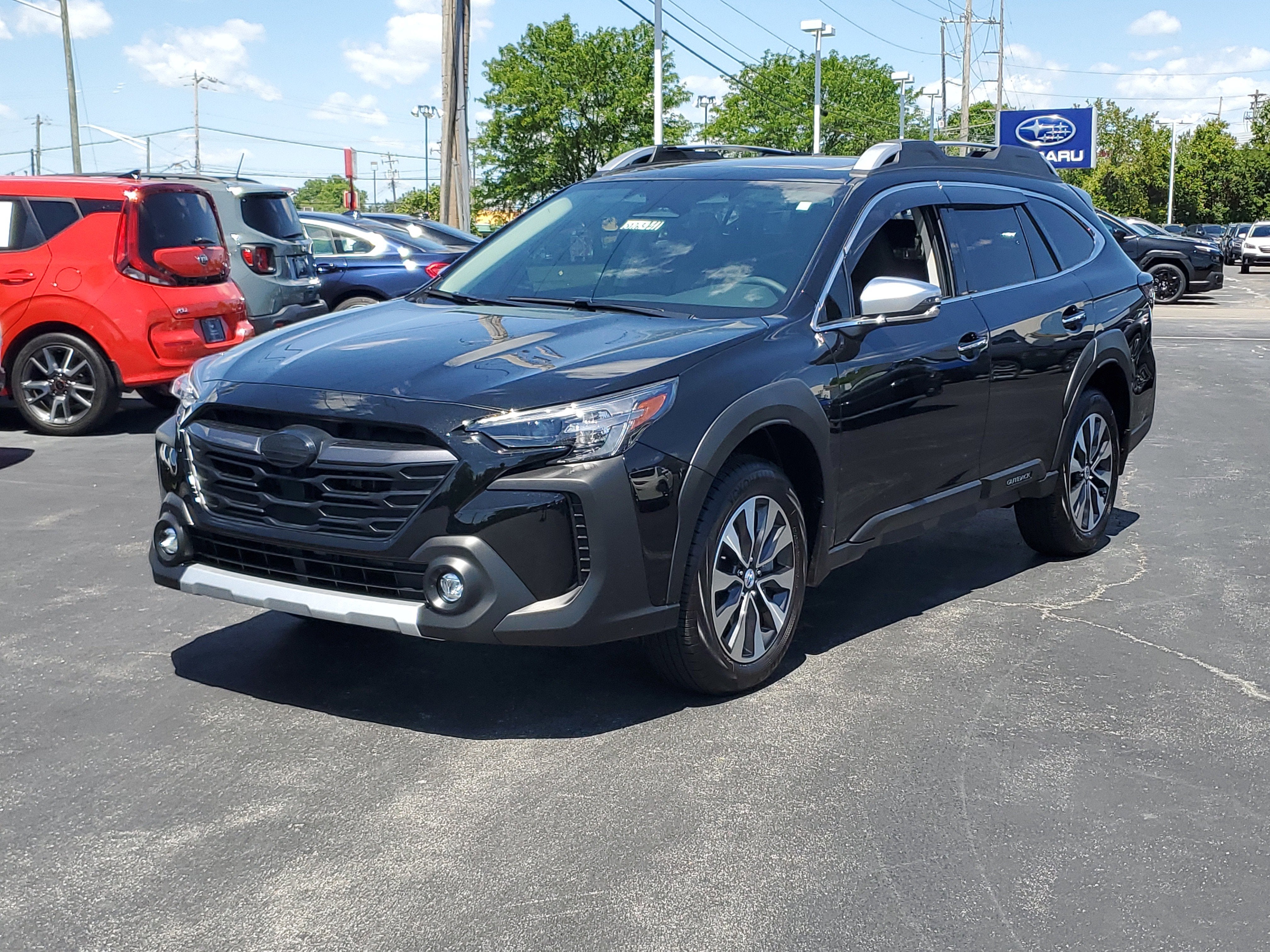 2025 Subaru Outback Touring XT