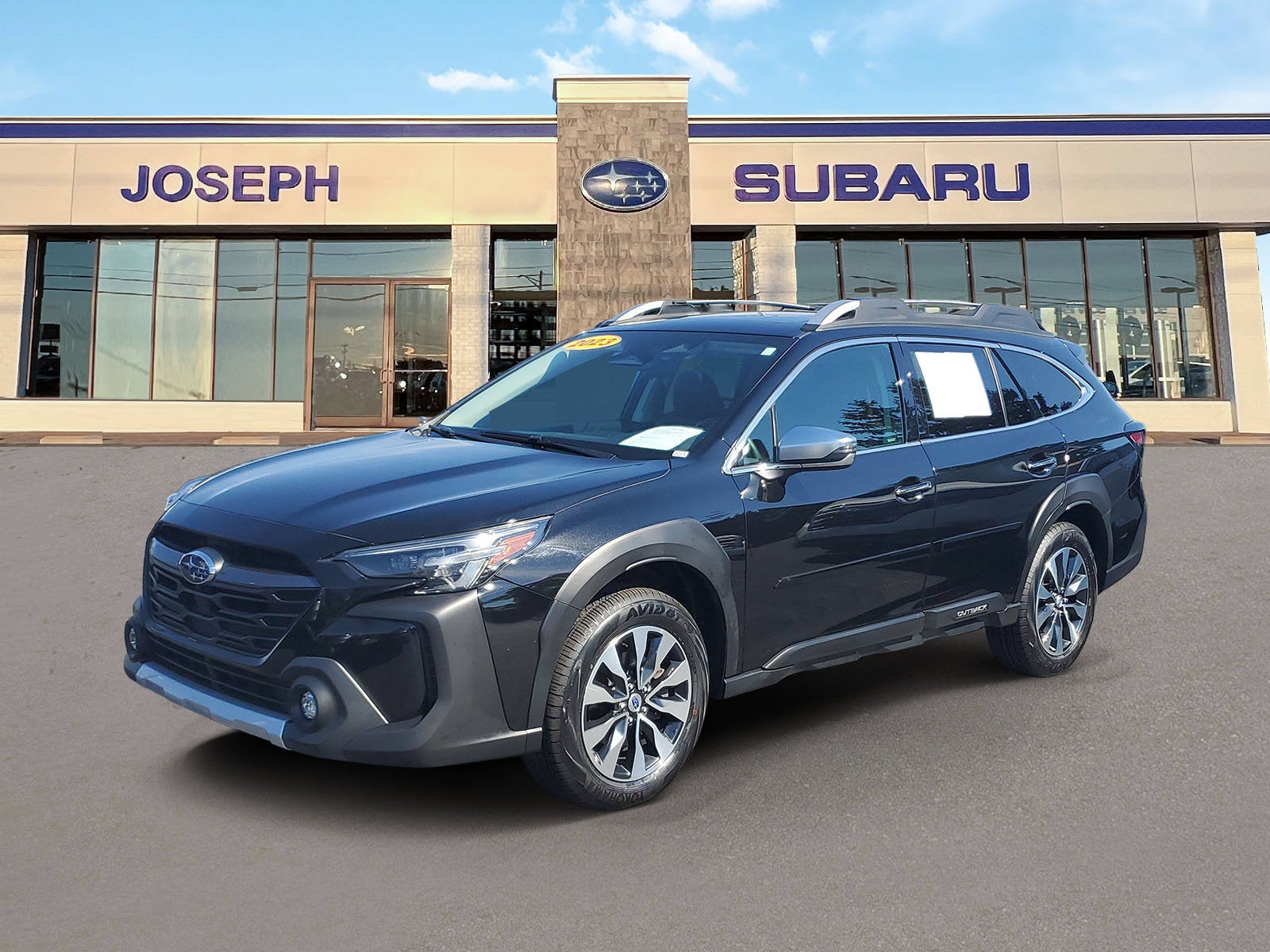 2023 Subaru Outback Touring XT