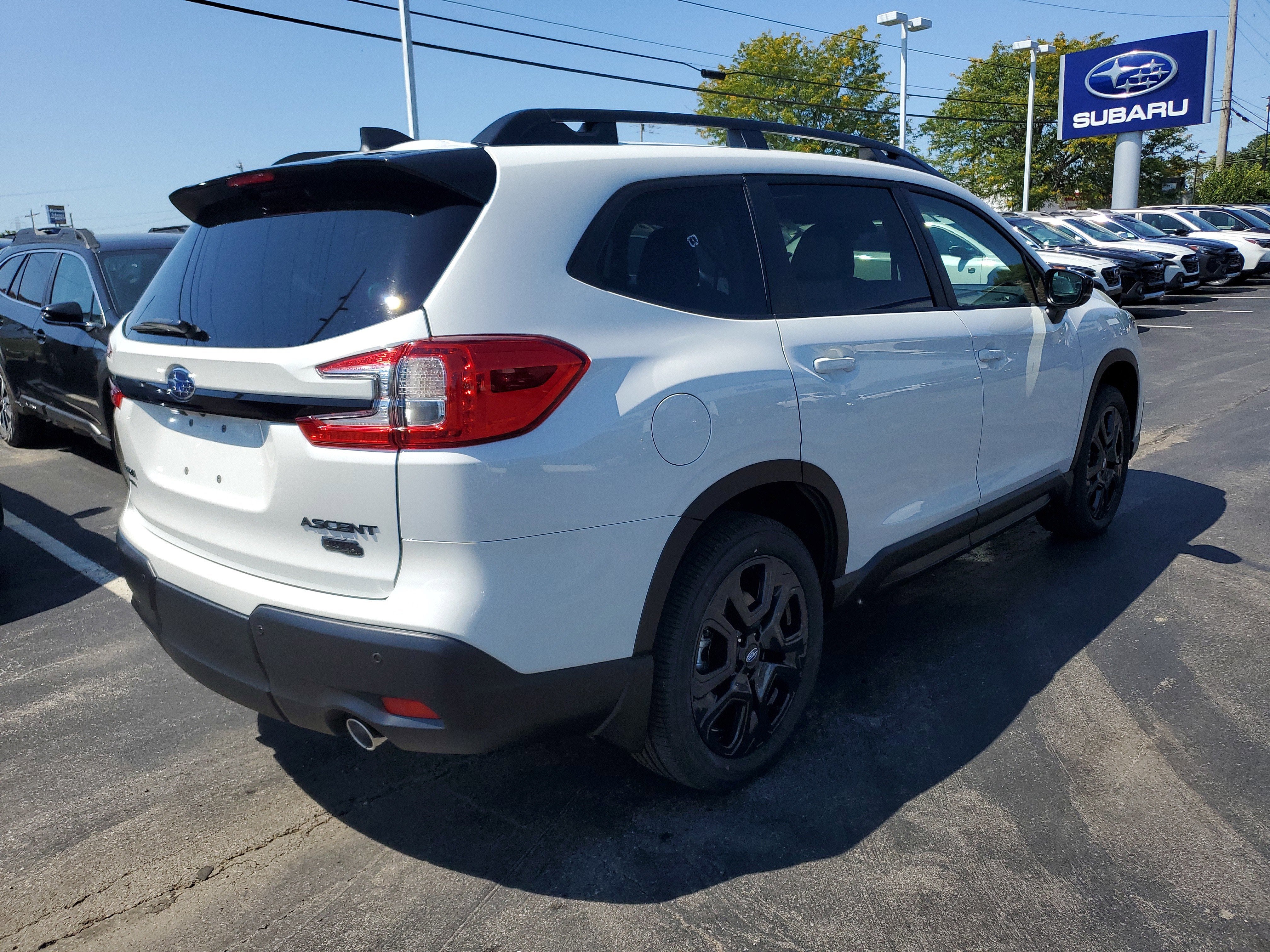 2025 Subaru Ascent Onyx Edition Touring