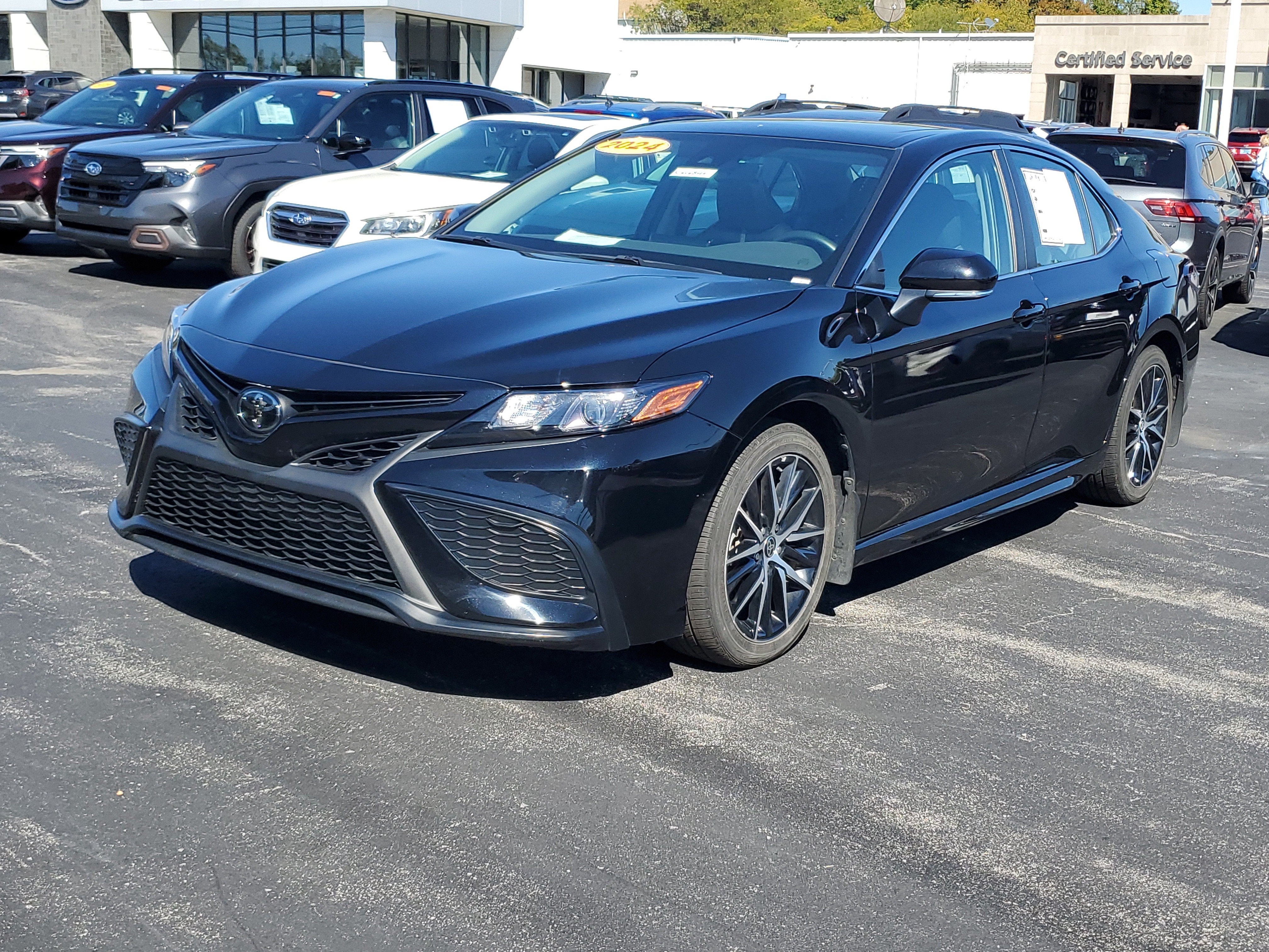 2024 Toyota Camry SE