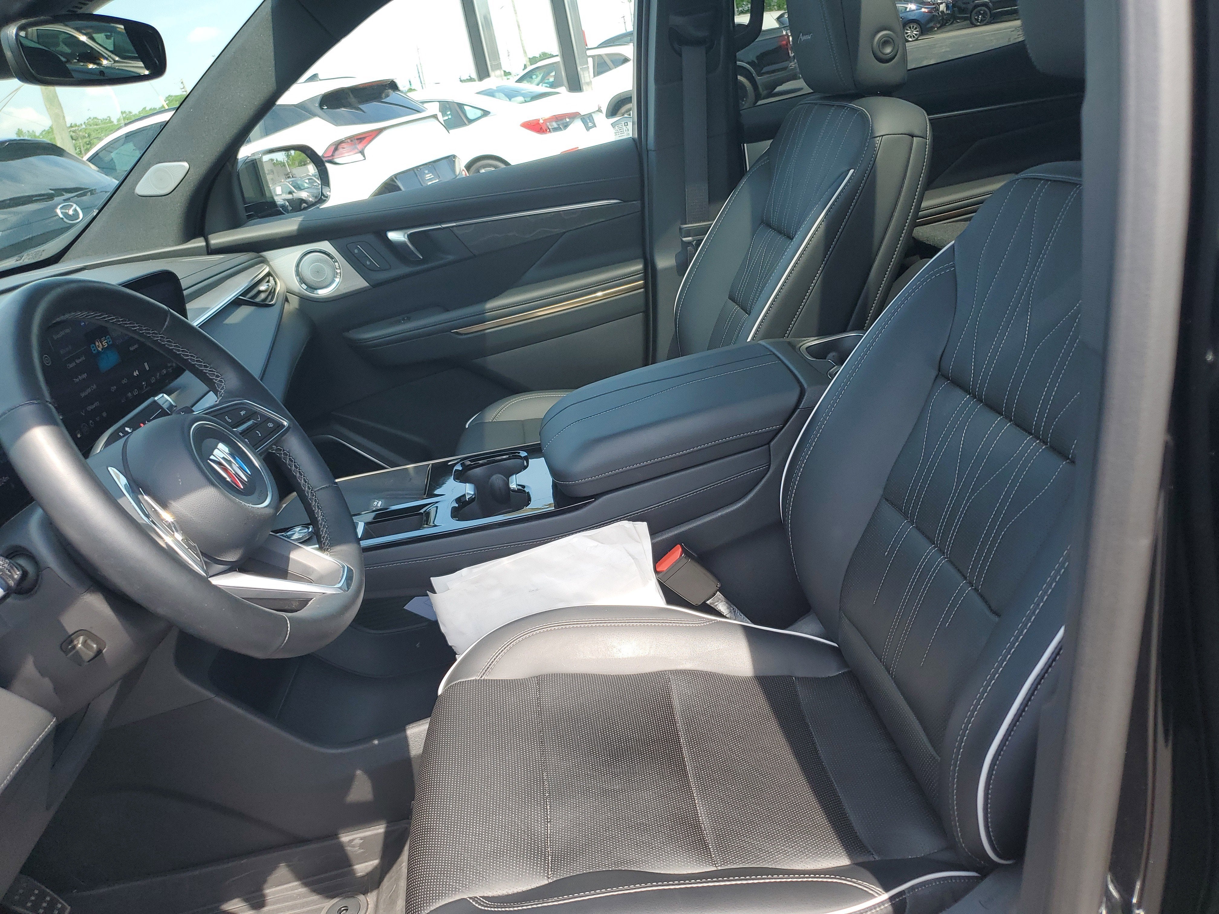 2025 Buick Enclave Avenir