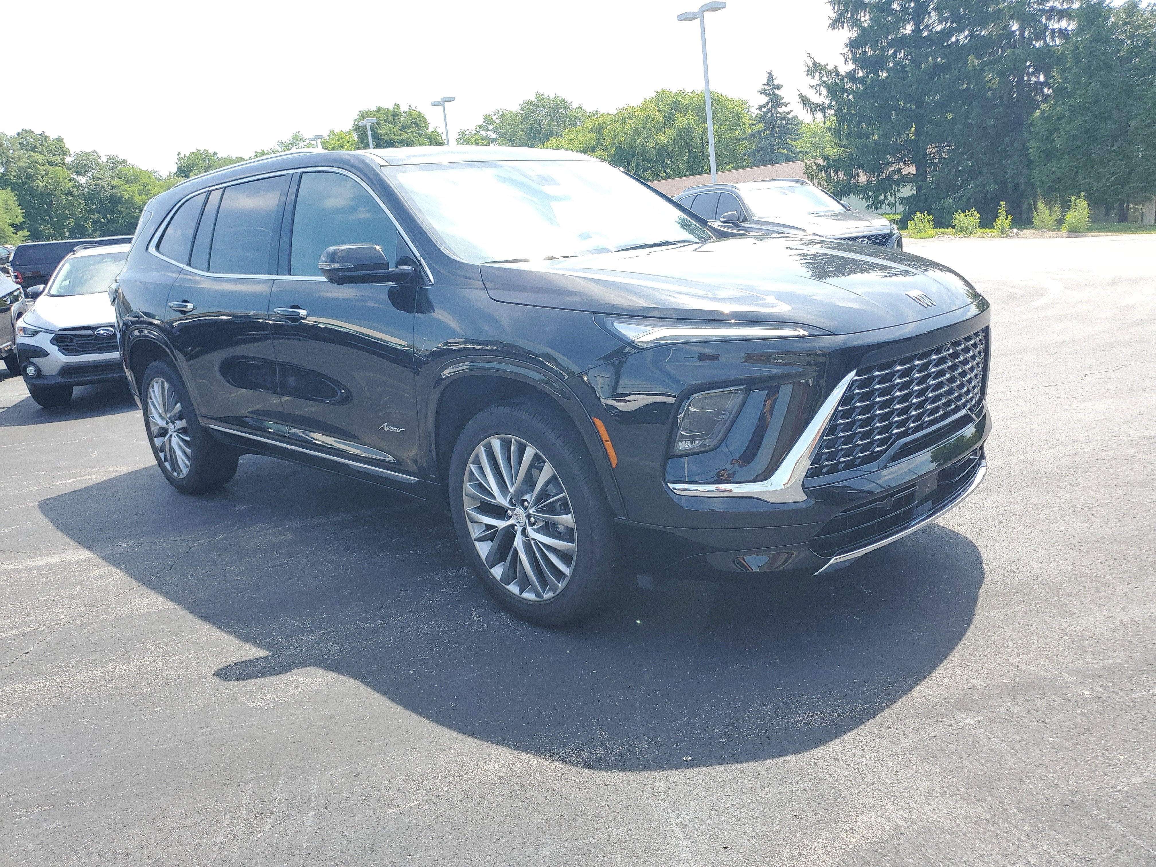 2025 Buick Enclave Avenir