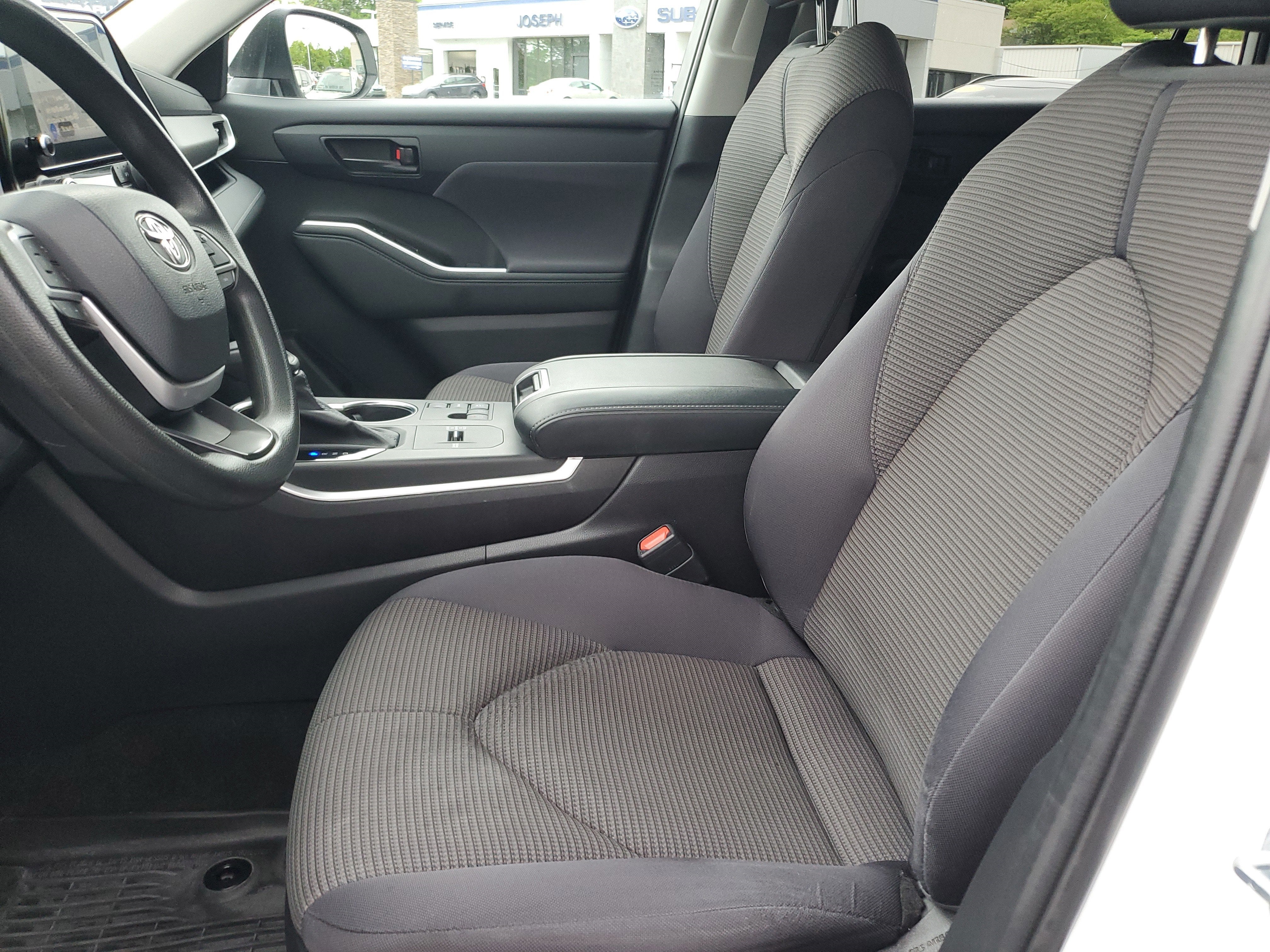 2023 Toyota Highlander L