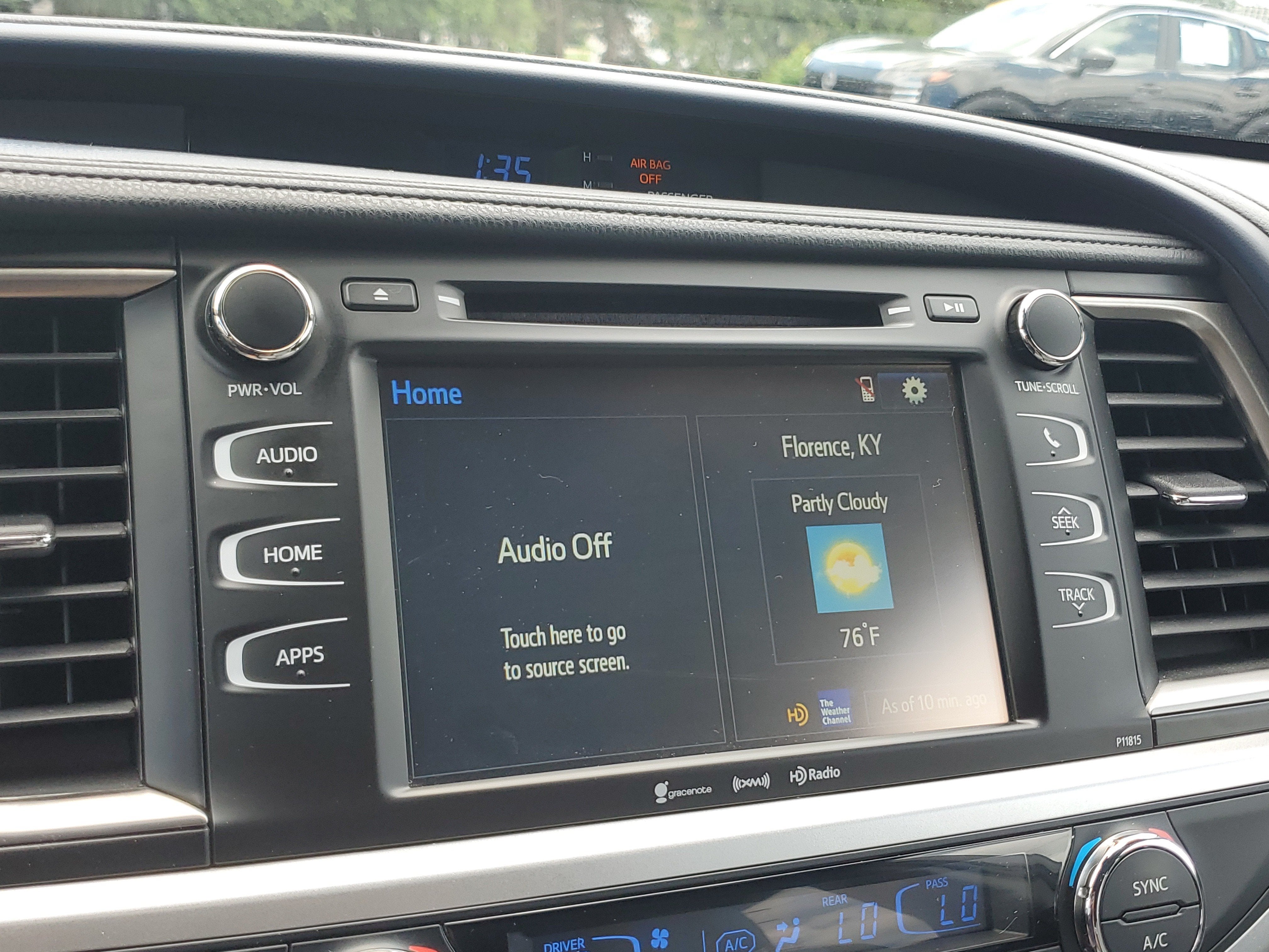 2019 Toyota Highlander LE