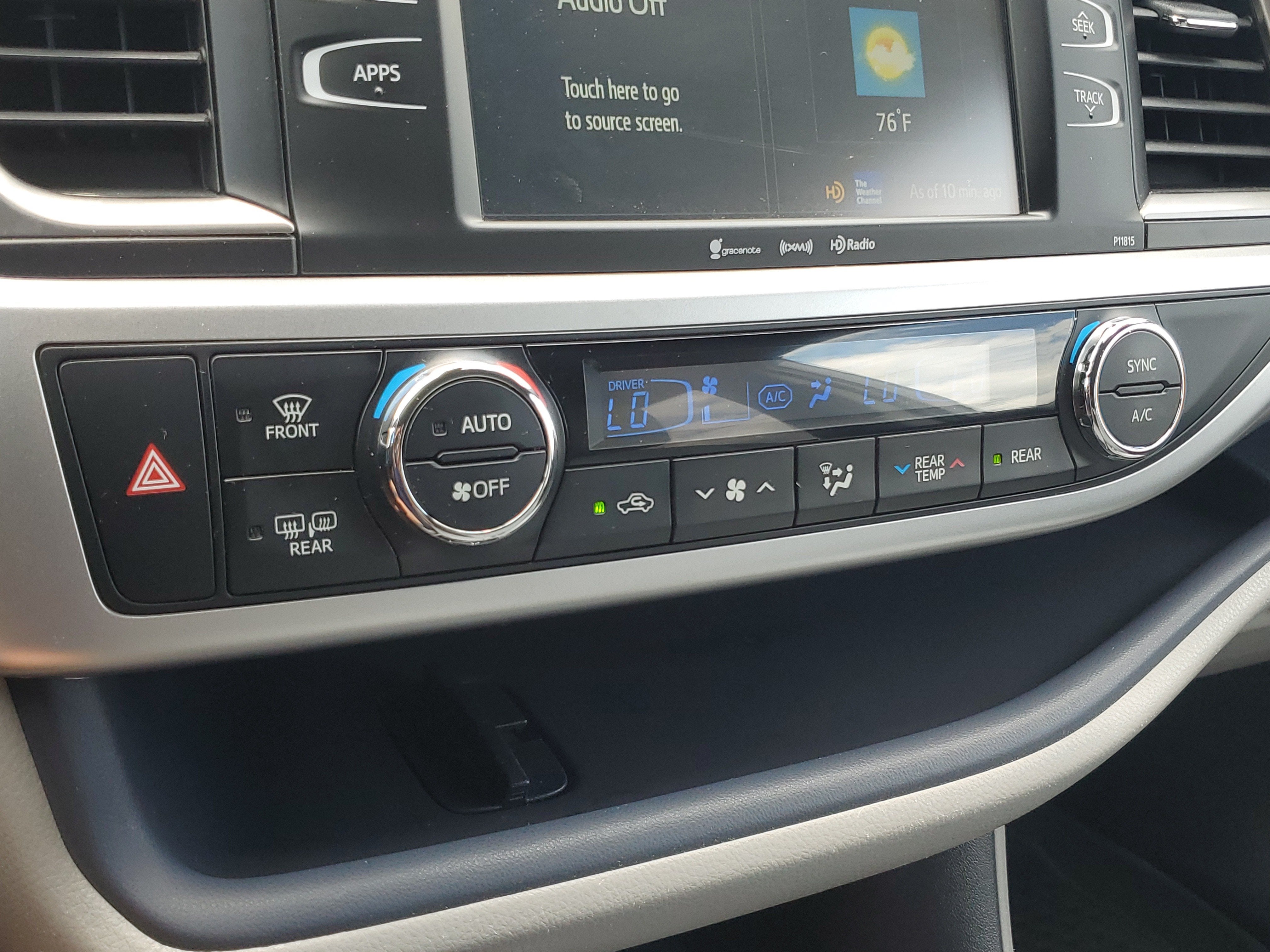 2019 Toyota Highlander LE