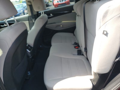 2019 Kia Sorento LX V6
