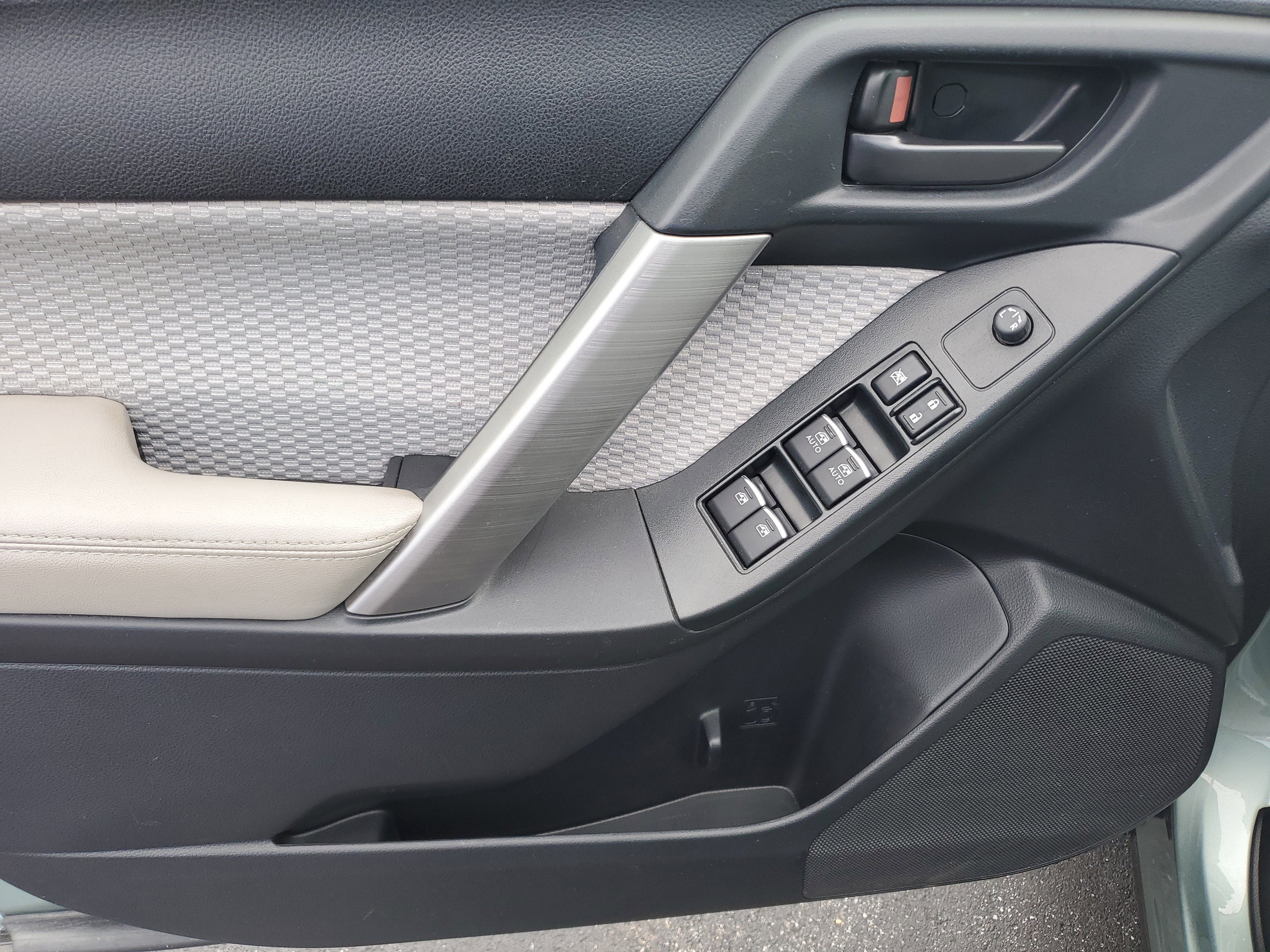 2018 Subaru Forester Premium