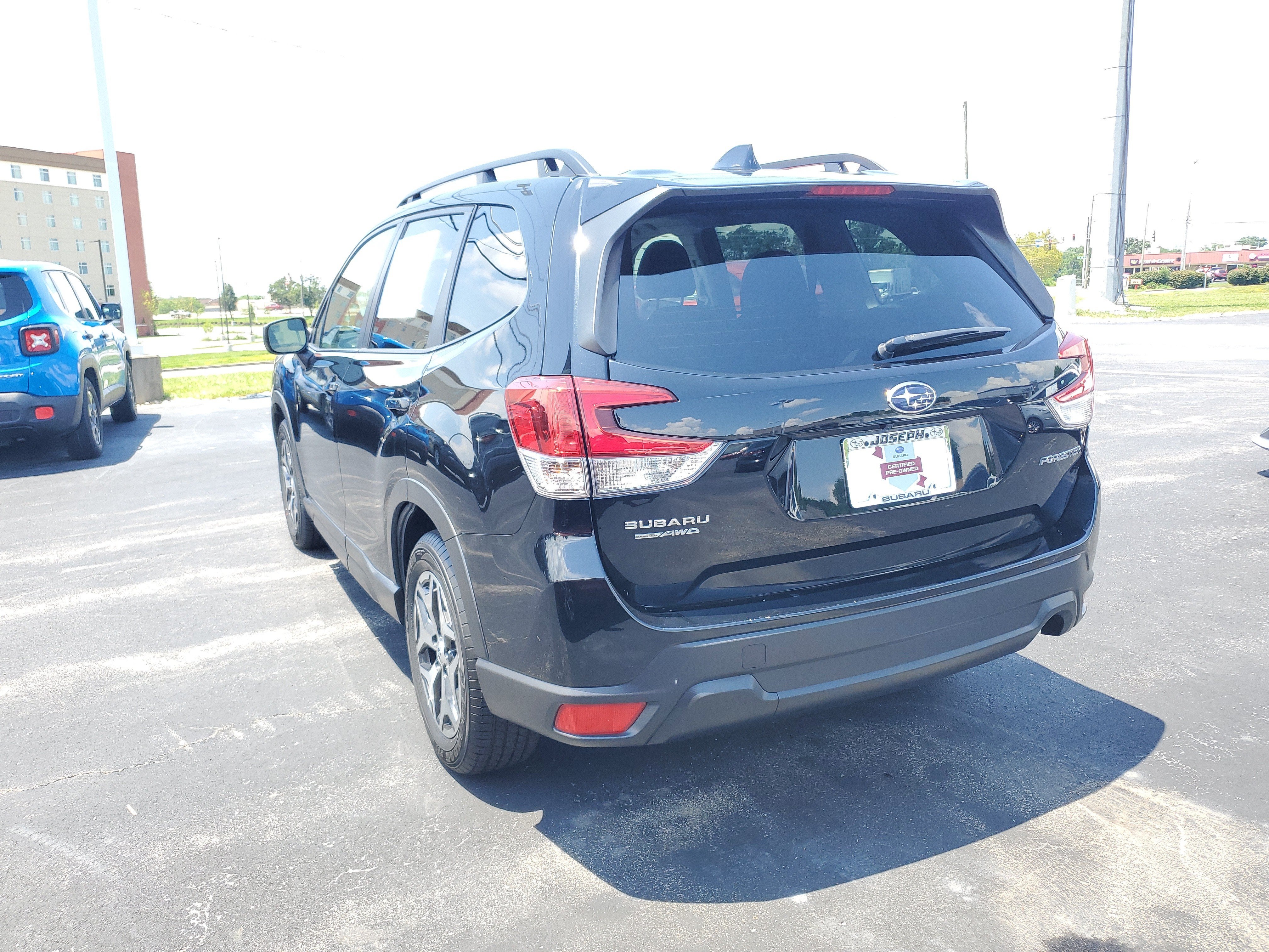 2024 Subaru Forester Premium