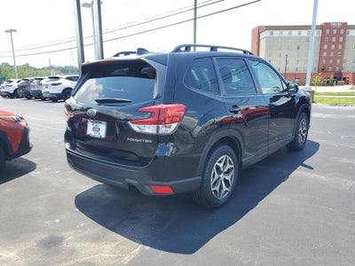 2024 Subaru Forester Premium